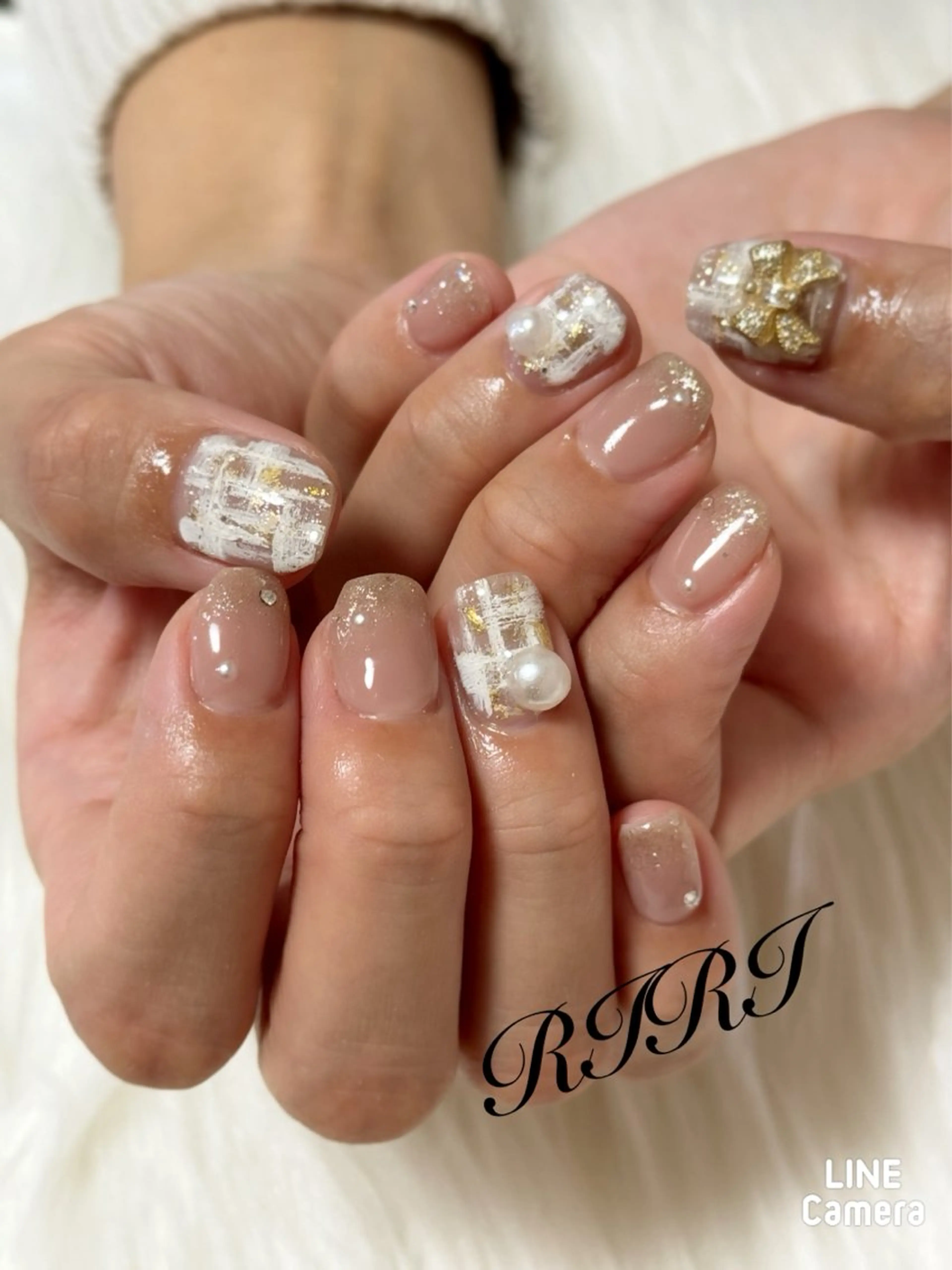 ネイル ジェルネイル キラキラネイル 韓国ネイル ラメ(グリッター) オフィスネイル ハンドネイル riri オーナーのネイルデザイン