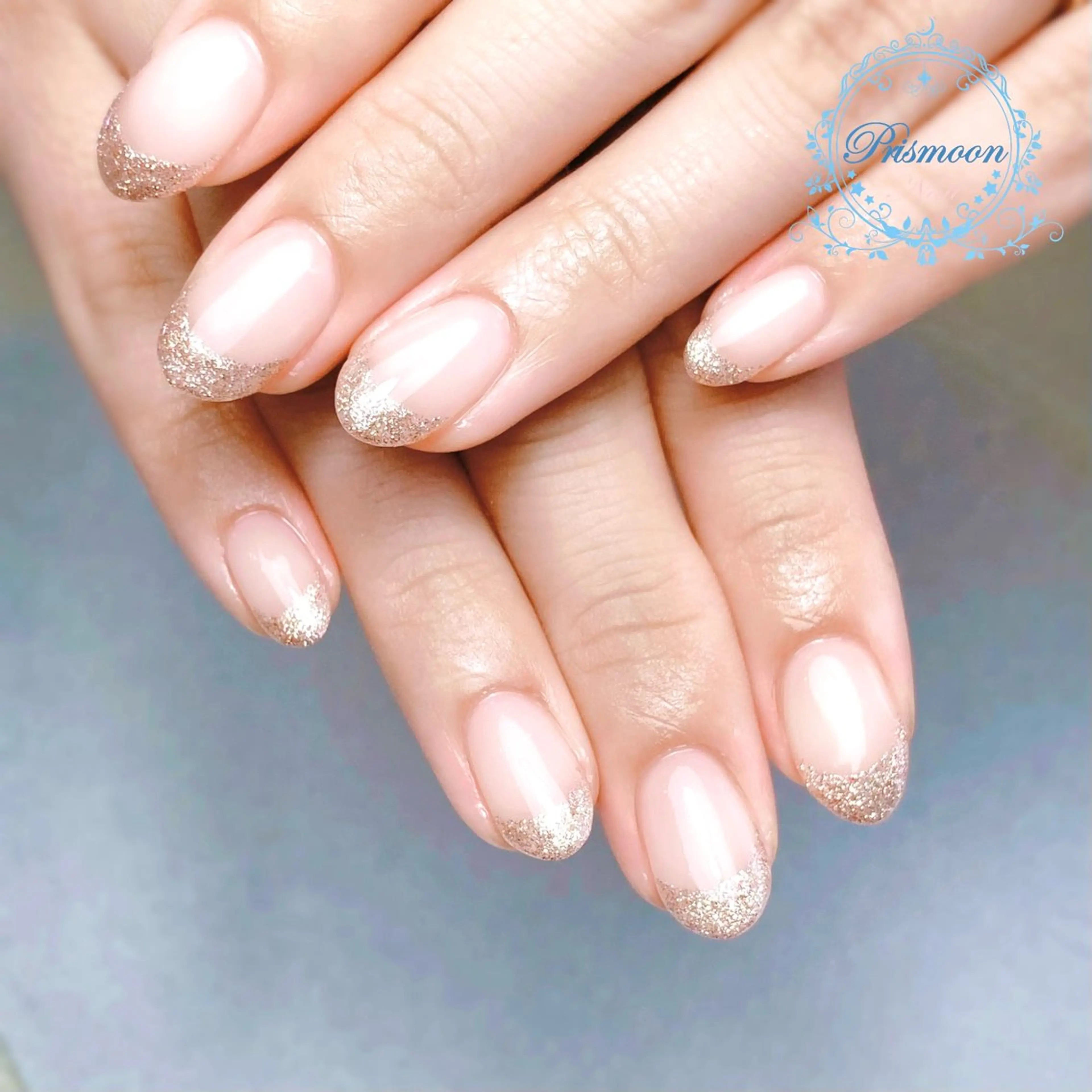ネイル フレンチネイル ラメ(グリッター) Prismoon  Nail所属・Prismoon Nailのネイルデザイン