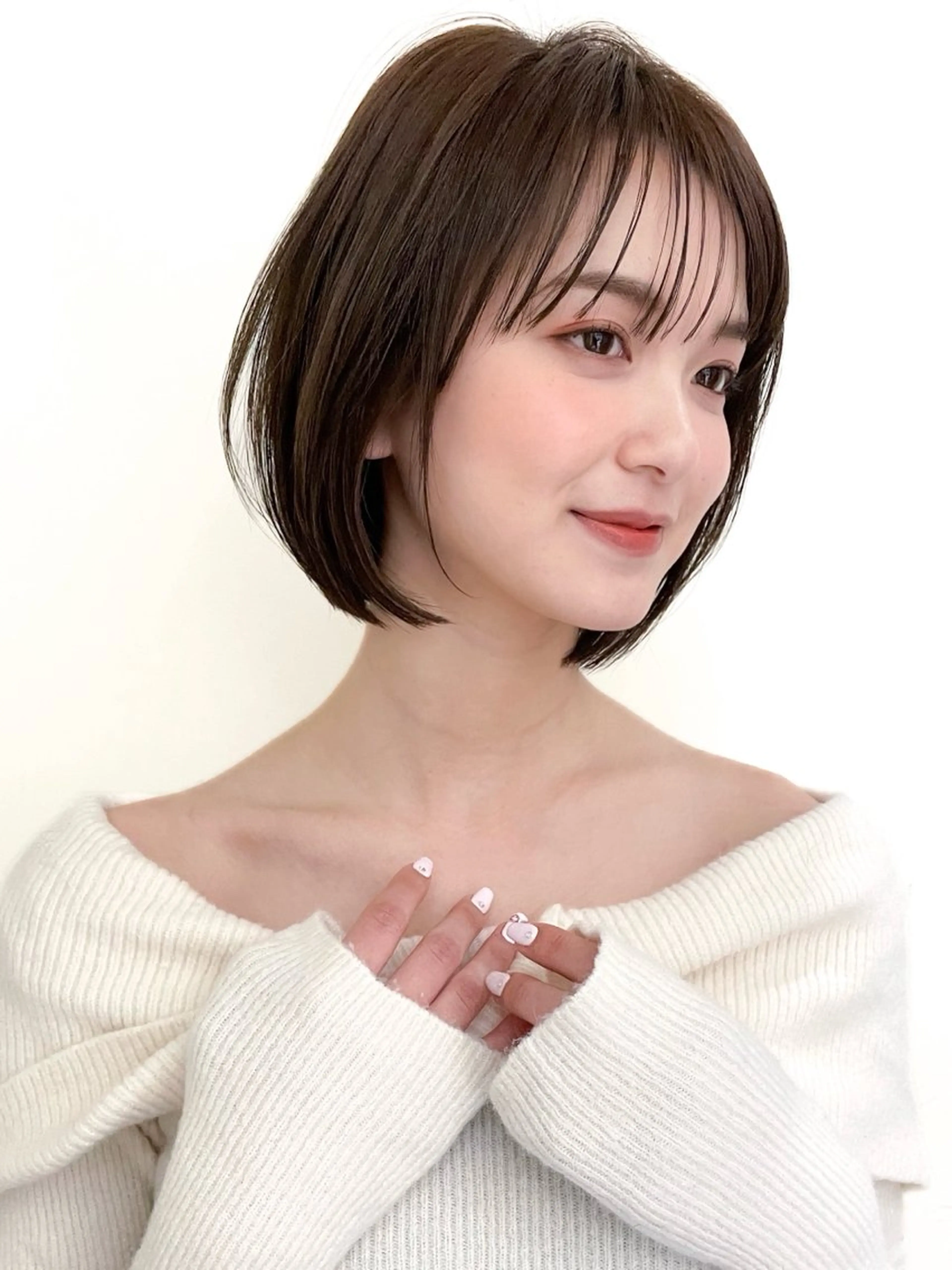 ショート カラー 小顔ボブ jilblanカホのヘアスタイル