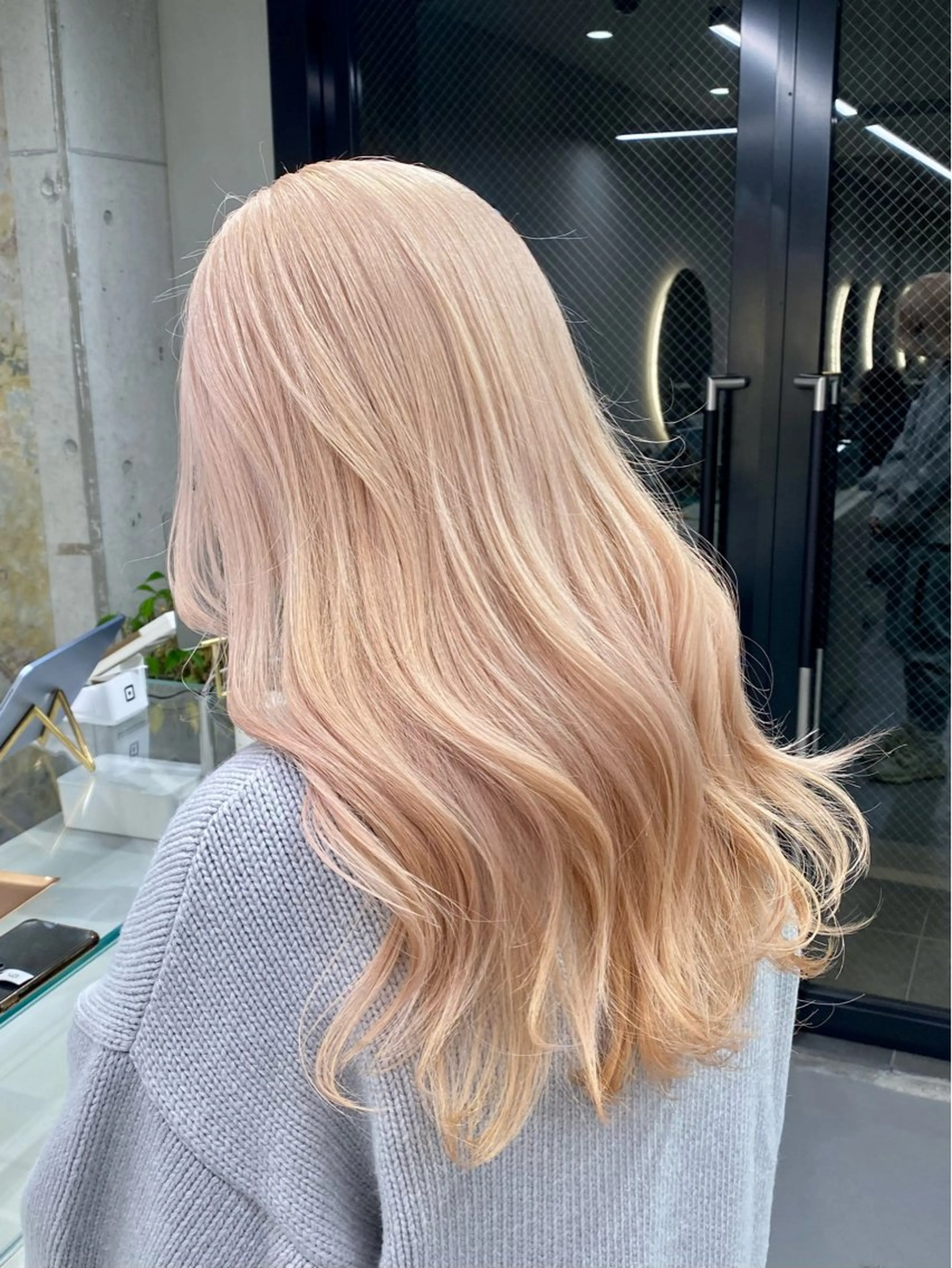 ロング カラー ヘアアレンジ ヘアカラー 原宿・デザインカラー YUI🤍ྀིのヘアスタイル