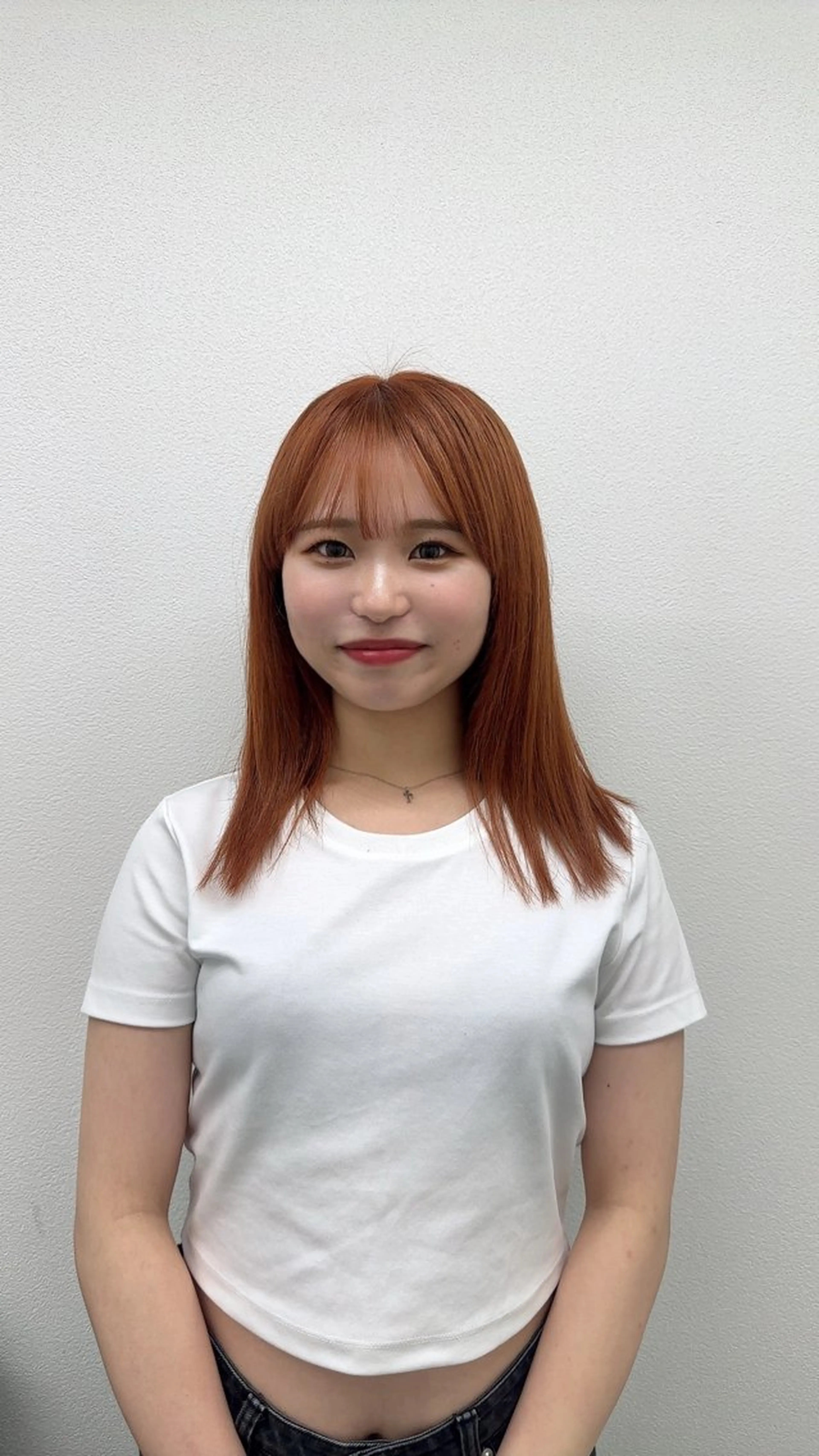 ミディアム ヘアカラー 🤍透明感カラー🤍 MANAのヘアスタイル