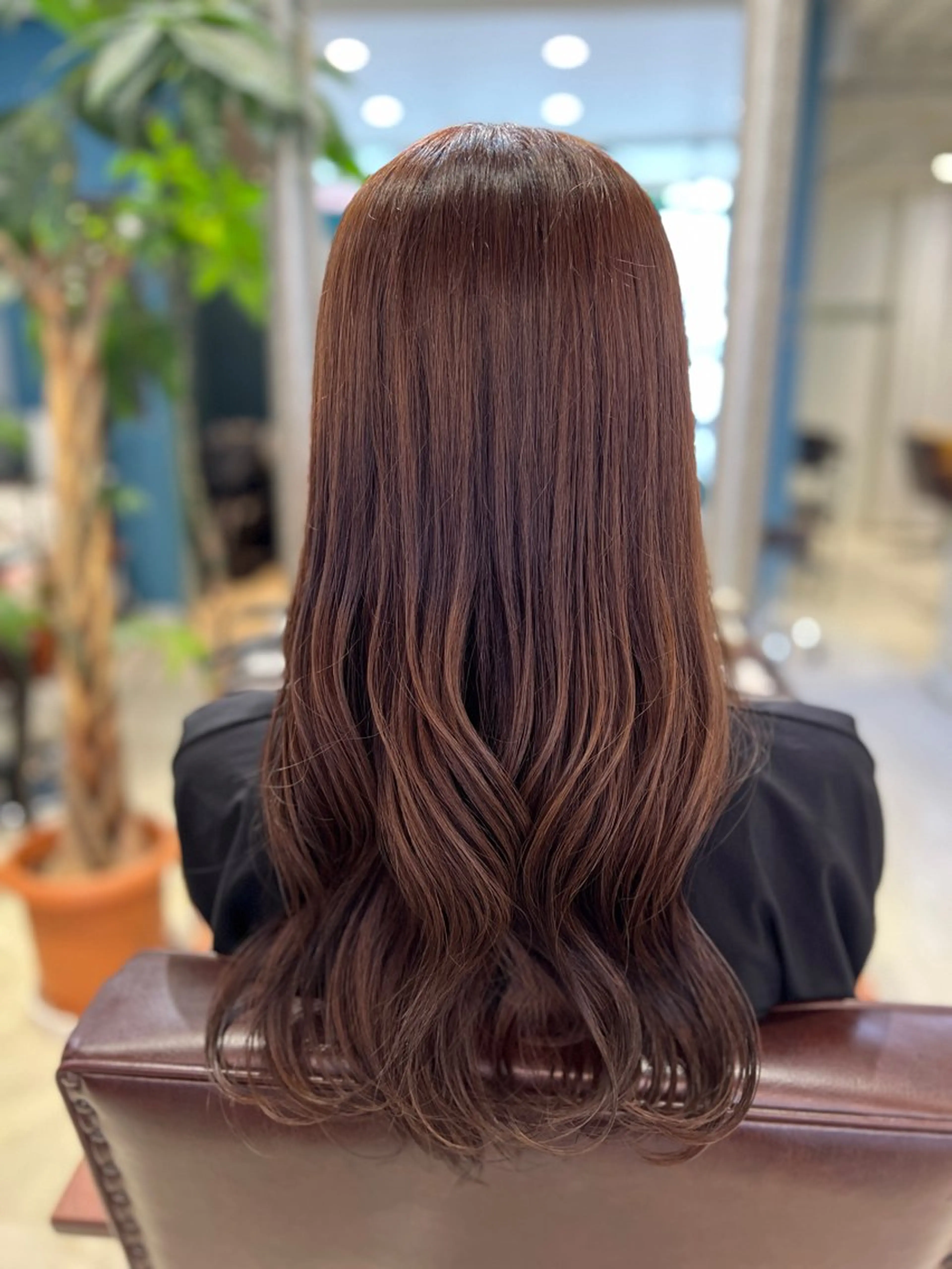 ロング カラー カット ヘアカラー トリートメント 韓国風レイヤー ∕ 大隣 里桜のヘアスタイル