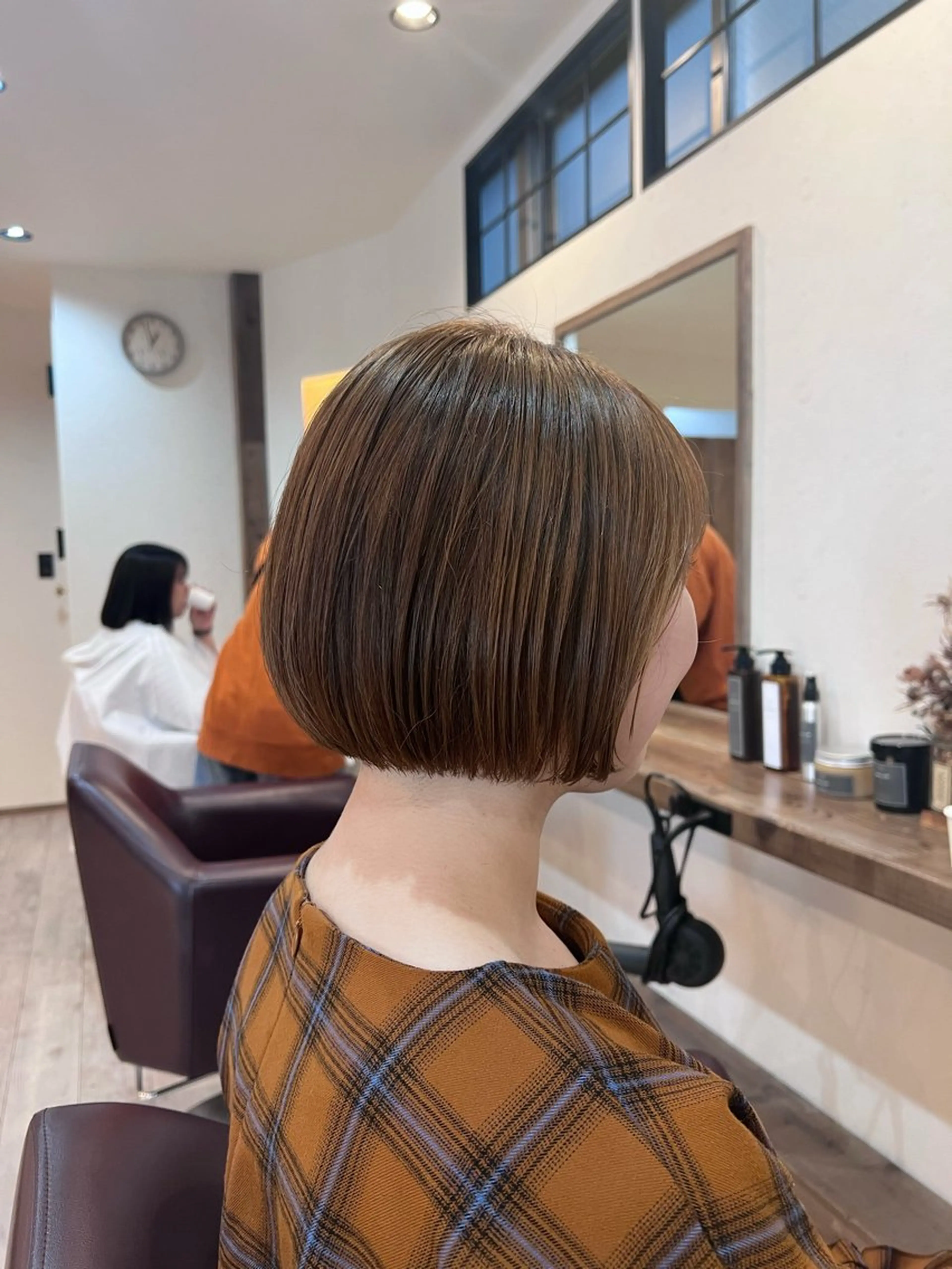 ショート カラー ボブ カット ヘアカラー 工藤 梨花のヘアスタイル