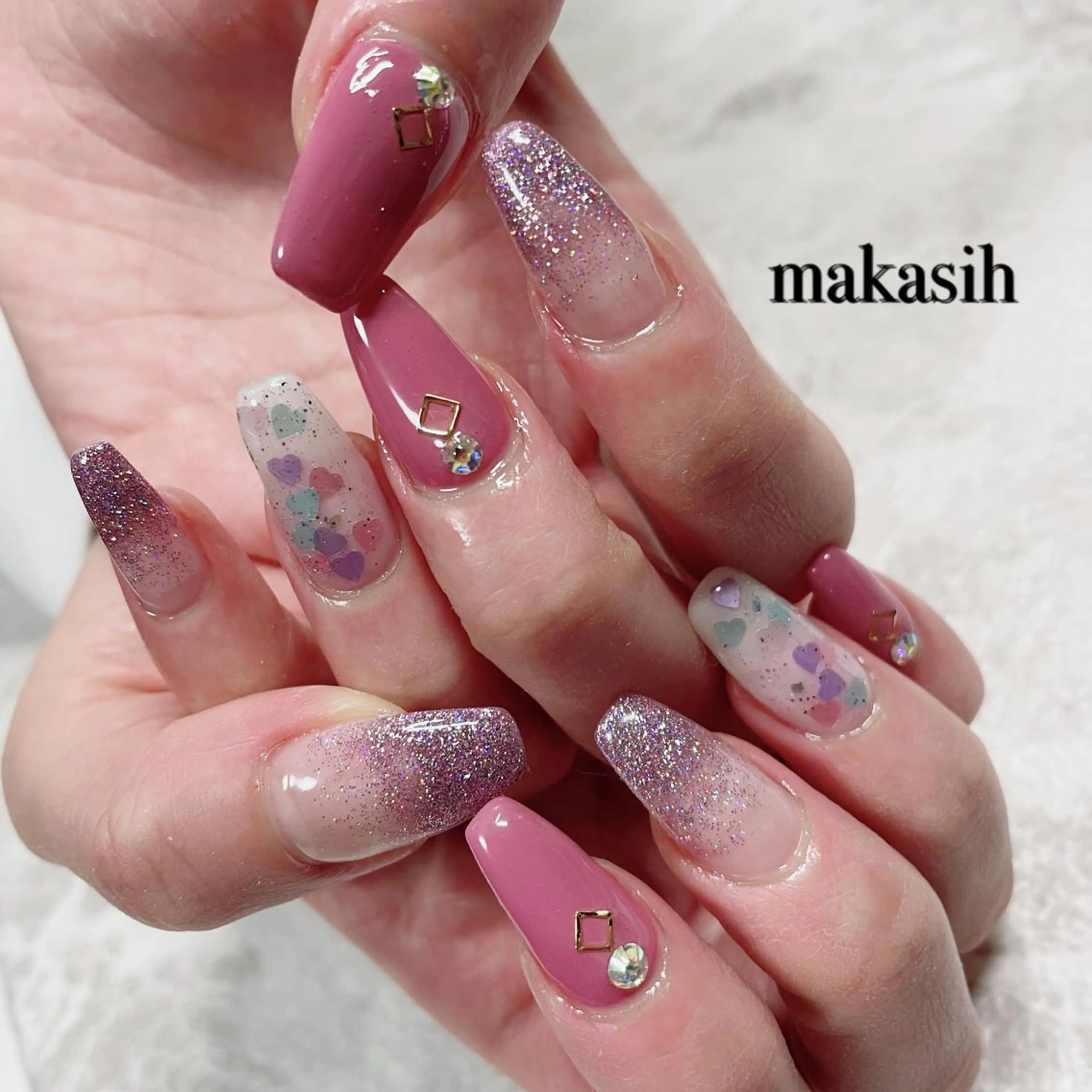 ネイル フラッシュネイル ハート バレンタイン 濱田 美菜子のエステ・リラクイメージ