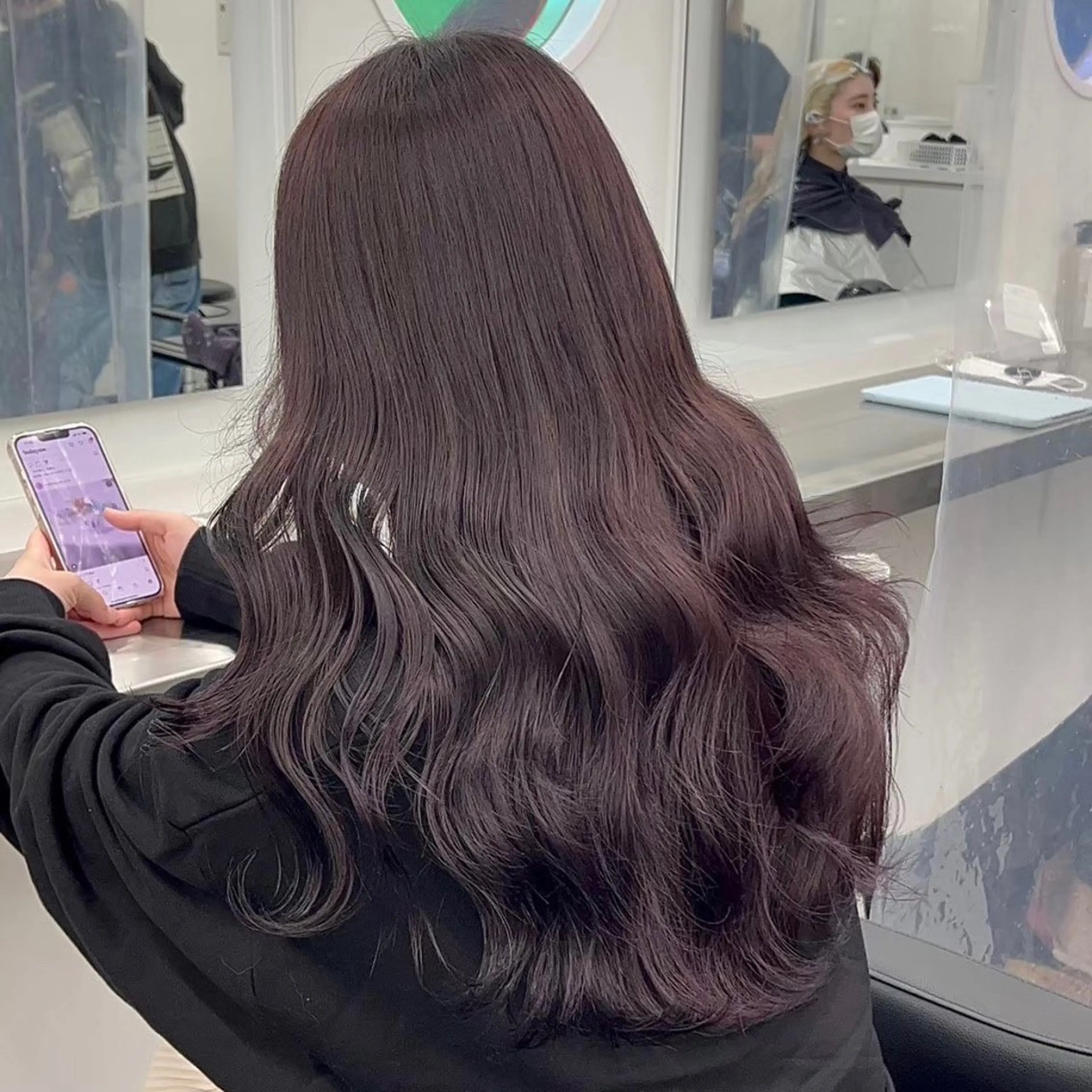 セミロング カラー ヘアアレンジ カット ヘアカラー トリートメント ヘッドスパ ヘアセット 透明感ラベンダー💗 SHOのヘアスタイル