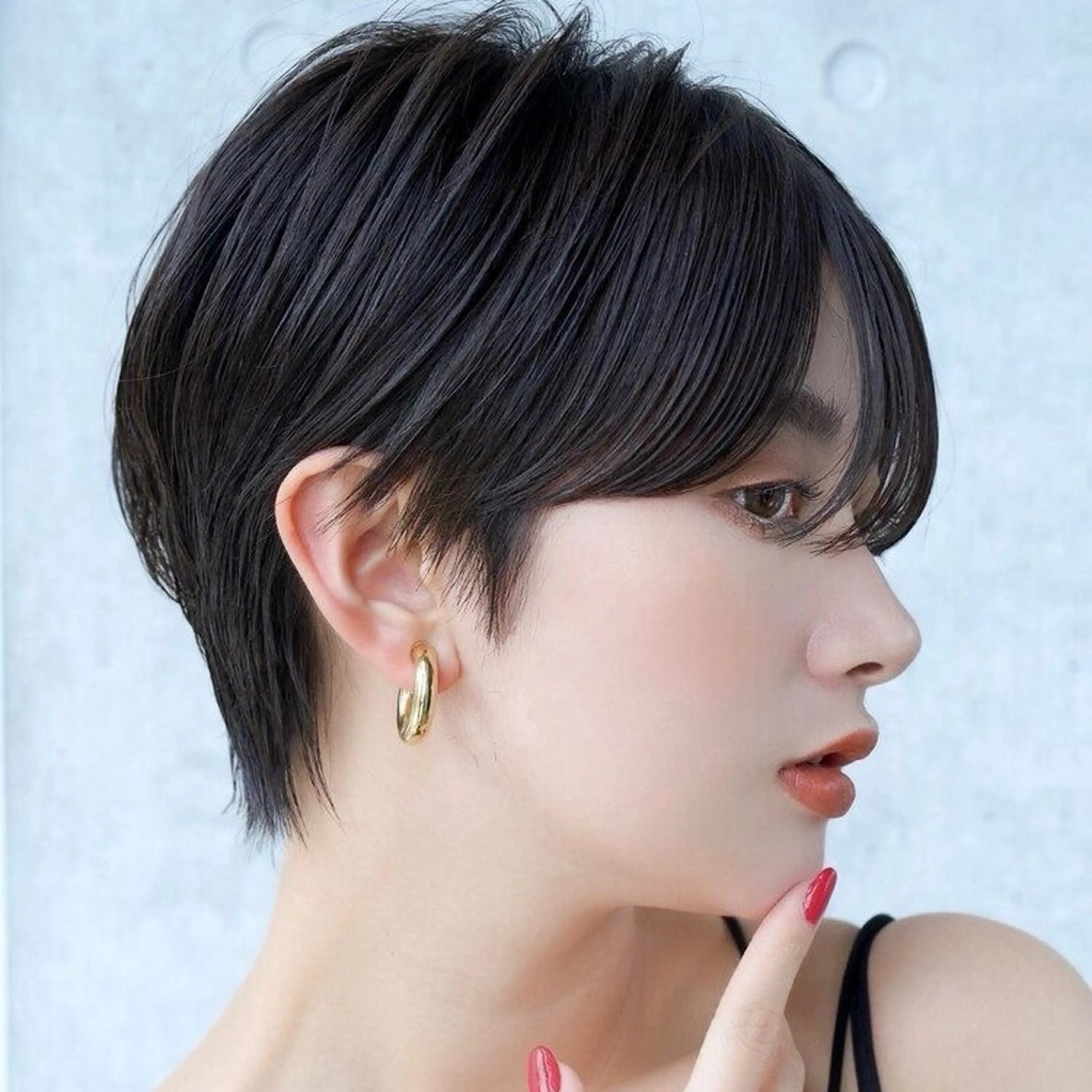 ショート ROBBY表参道所属・木村【ショート/ 耳だしショート】のヘアスタイル