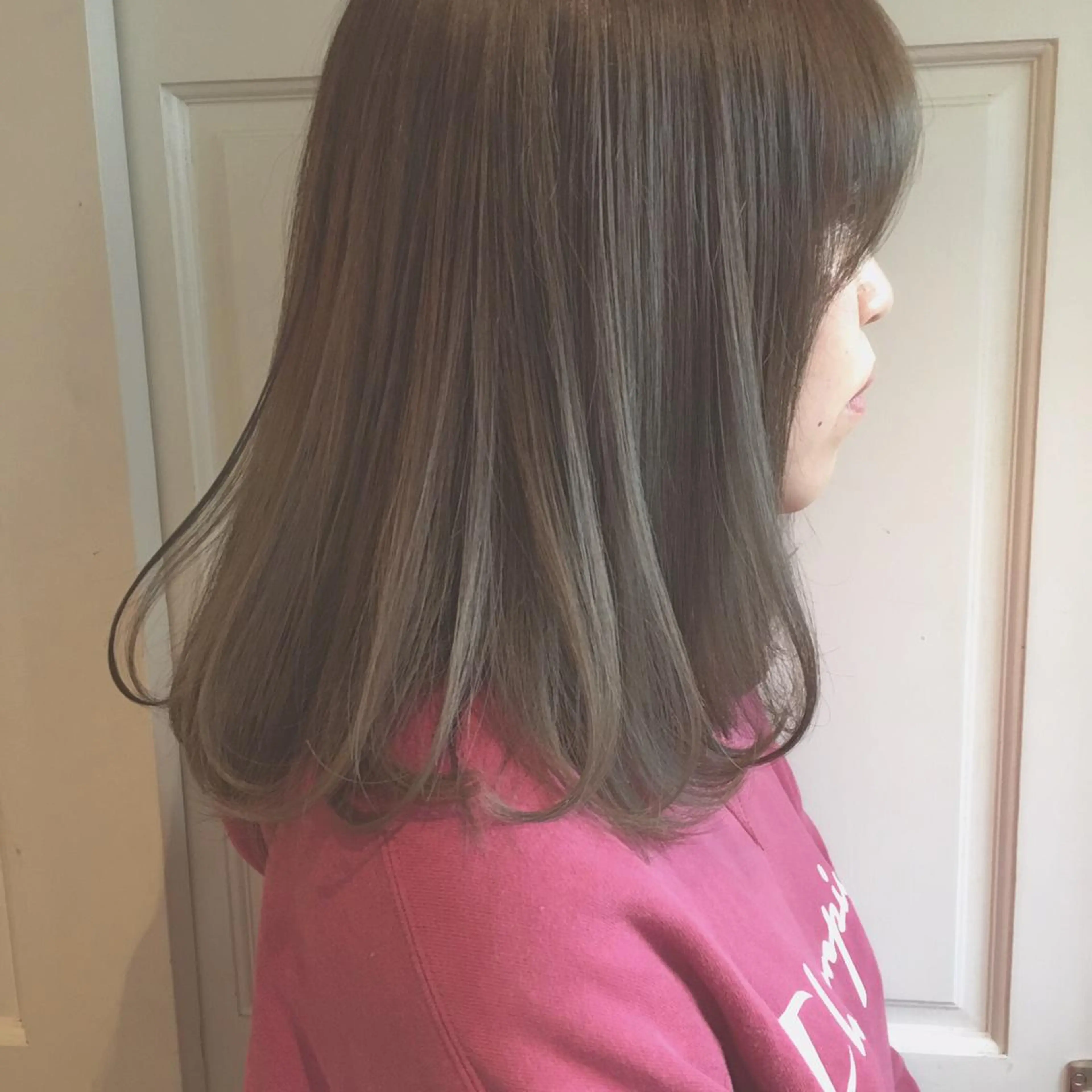 ミディアム 🌸ハイトーン 新田　廉 🌸のヘアスタイル