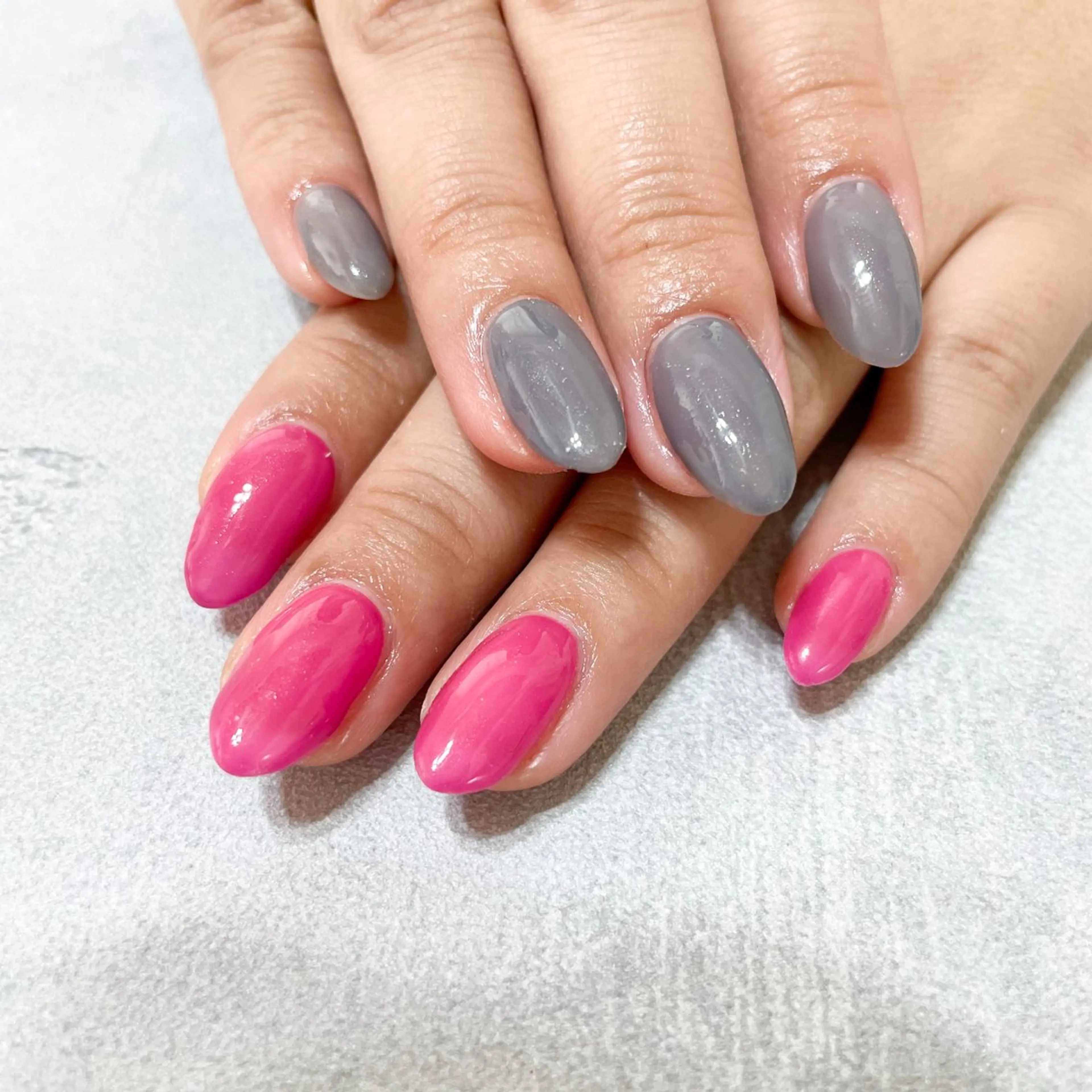 ネイル ハンドネイル ゴテゴテ💙ワンホン リオナのネイルデザイン