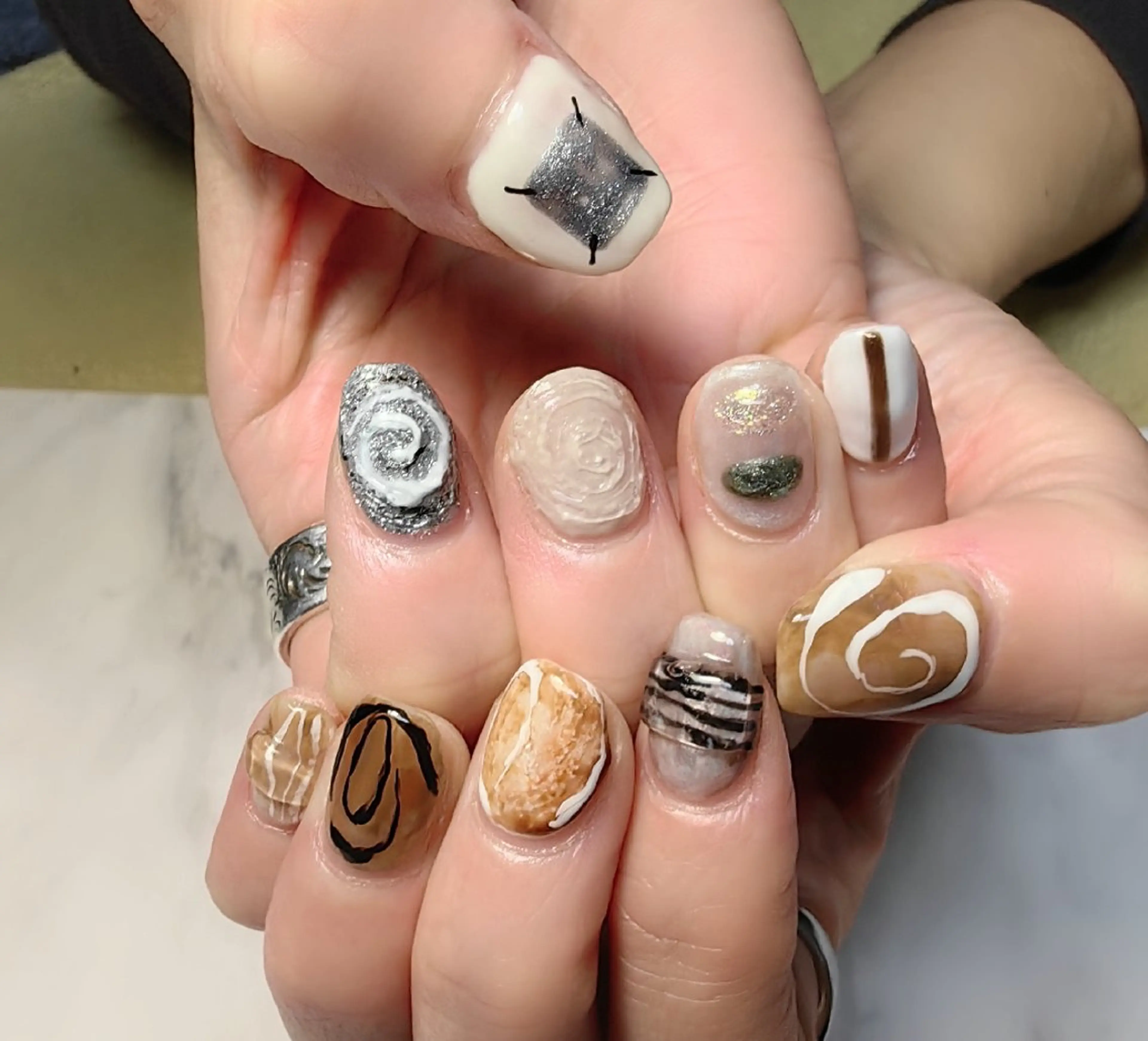 ネイル 冬ネイル ハンドネイル reve あやののネイルデザイン