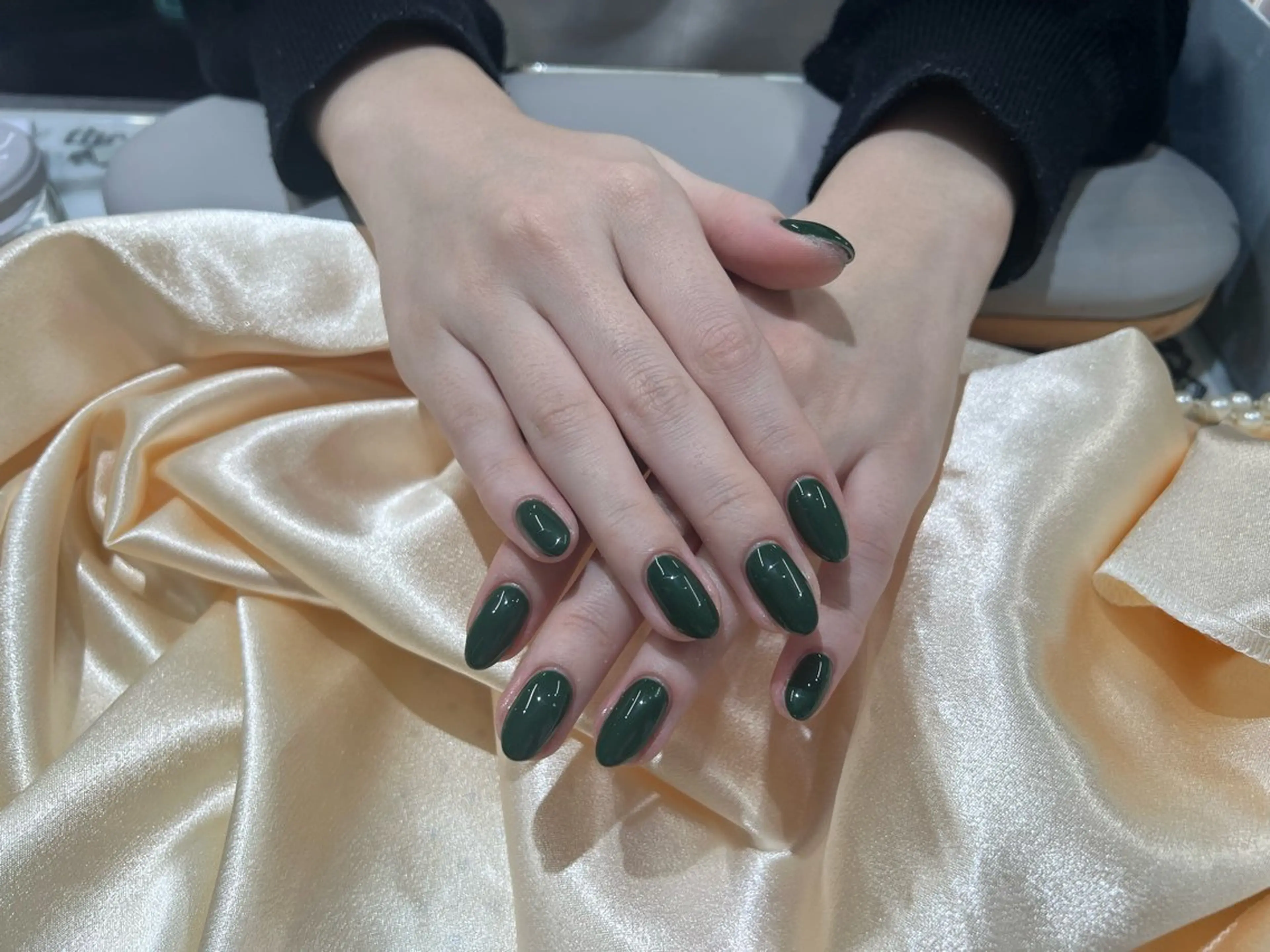 ネイル ネイルサロンairi所属・Z Sylviaのネイルデザイン