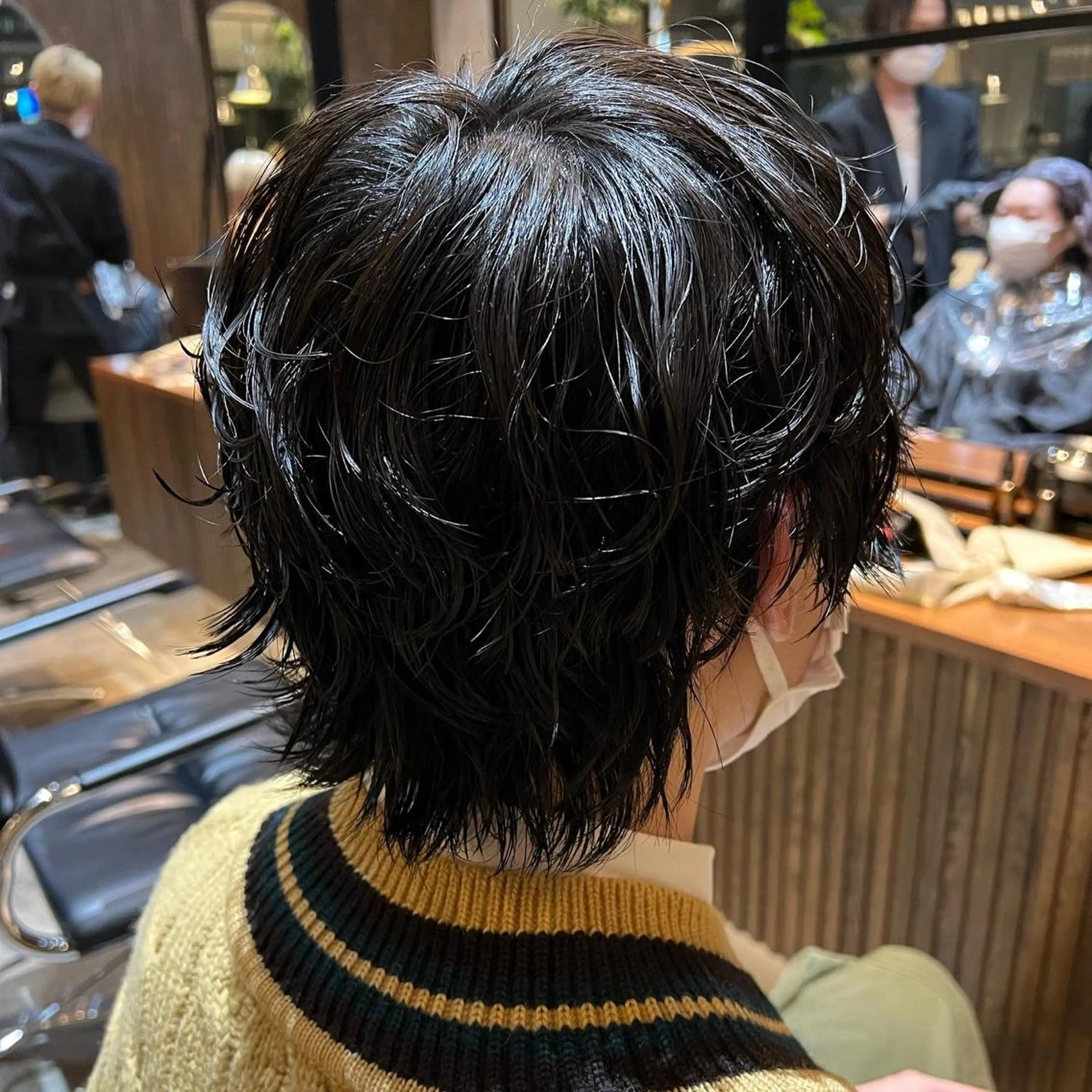 ショート パーマ メンズ 波巻きパーマ カット パーマ トリートメント 波巻きスパイラルパー マ/シャドウパーマ駿のヘアスタイル