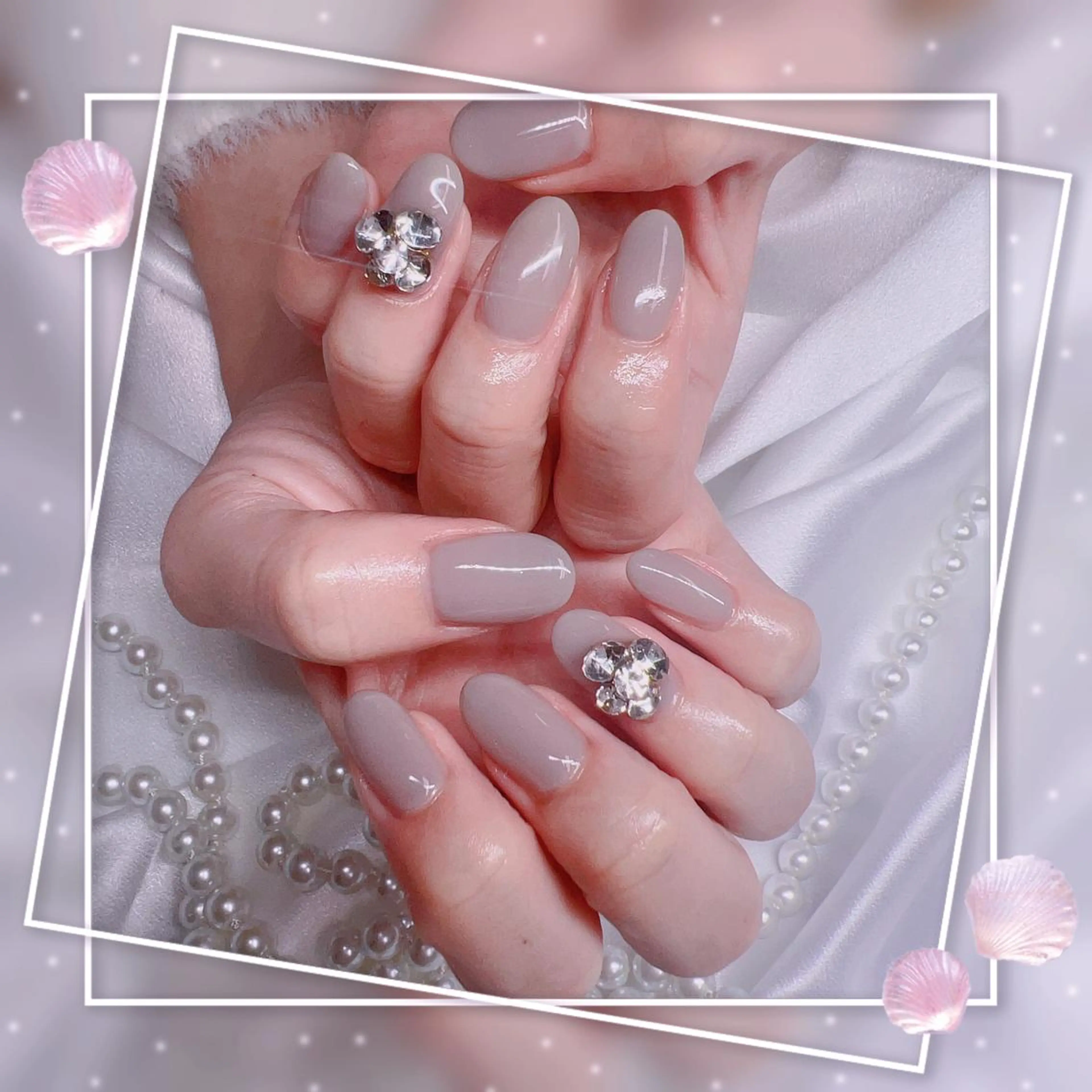 ネイル フレンチネイル キラキラネイル 韓国ネイル マグネットネイル マグネットフレンチ ハンドネイル Chill Nailsalonのネイルデザイン