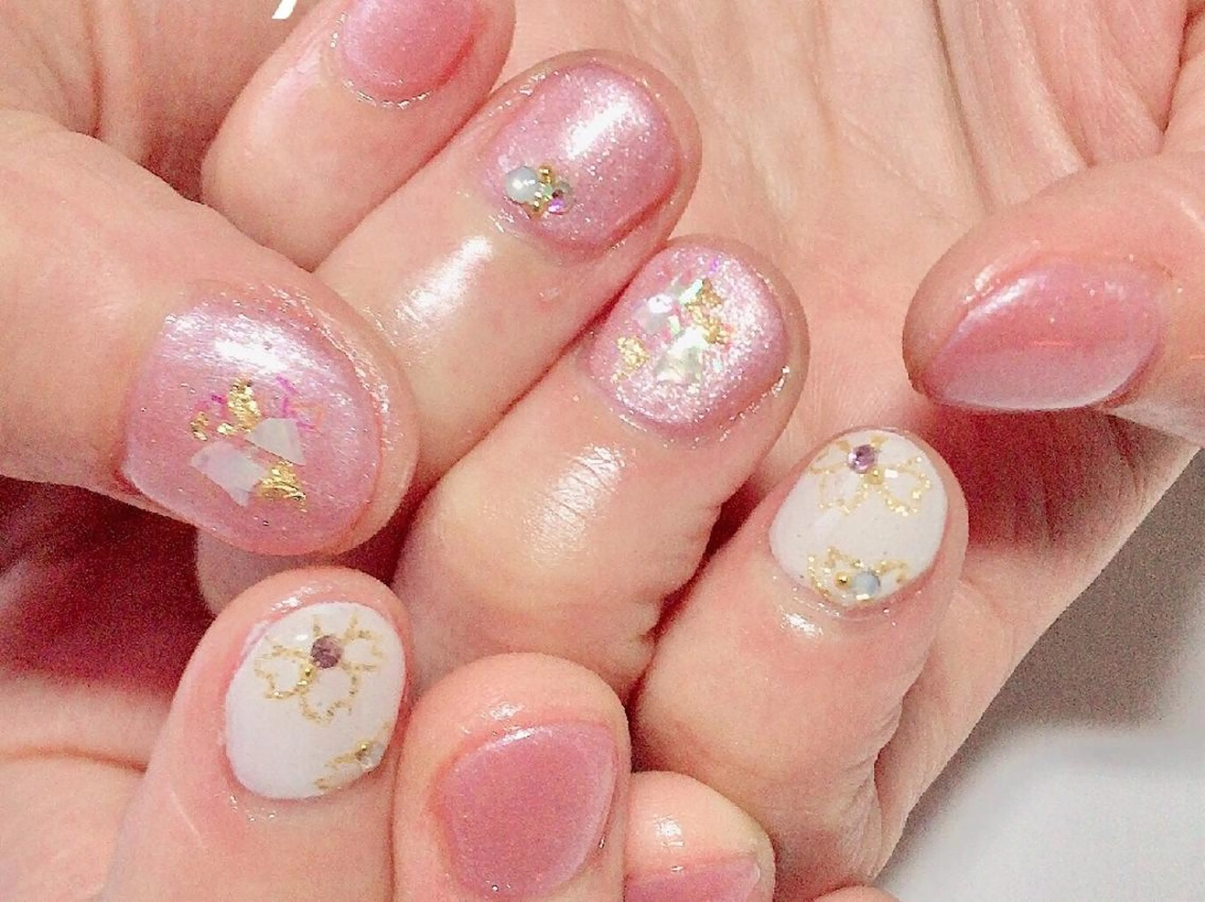 ネイル 桜ネイル アイラッシュネイル サロンlapinのマツエク・マツパデザイン