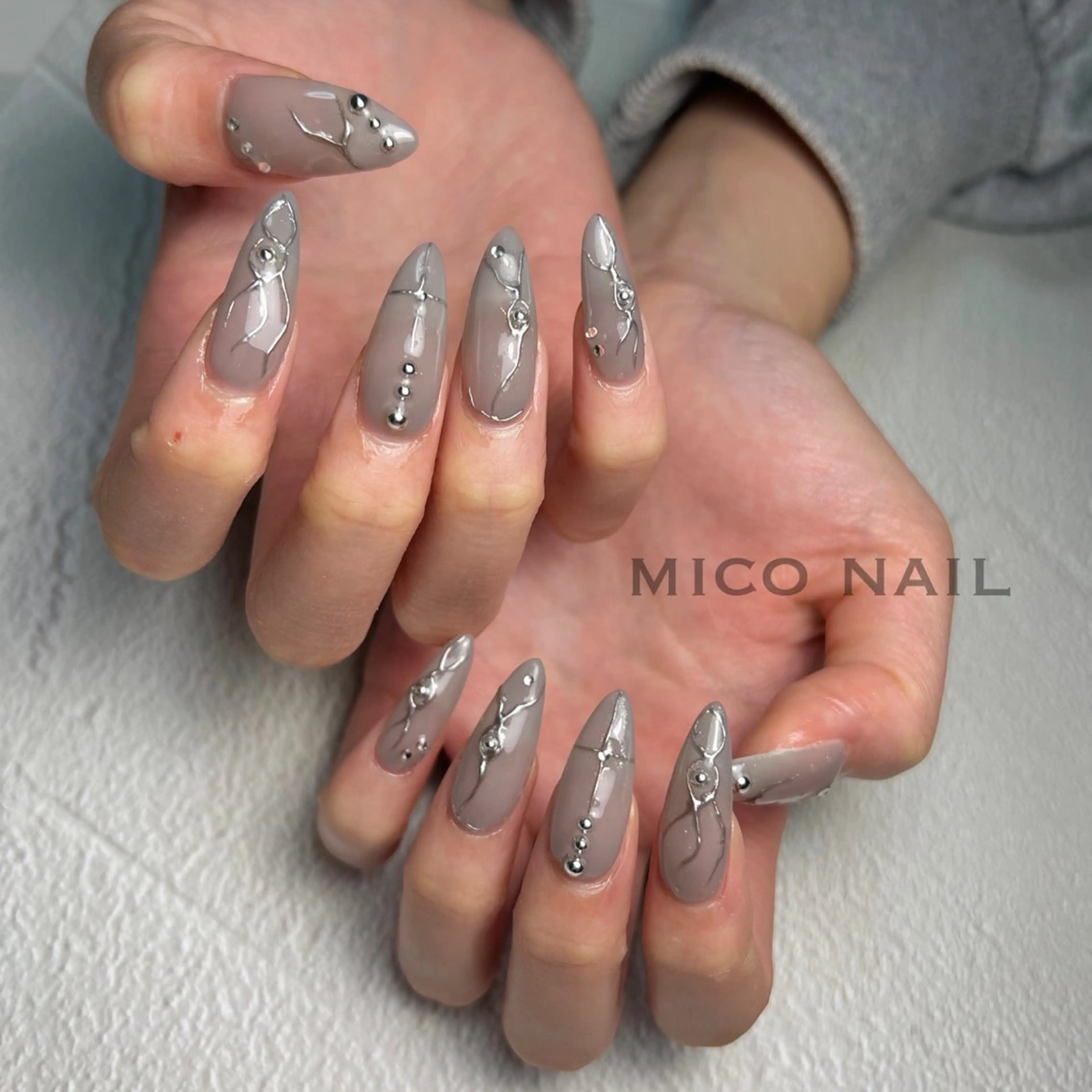ネイル 長さ出し ハンドネイル mico nailのネイルデザイン