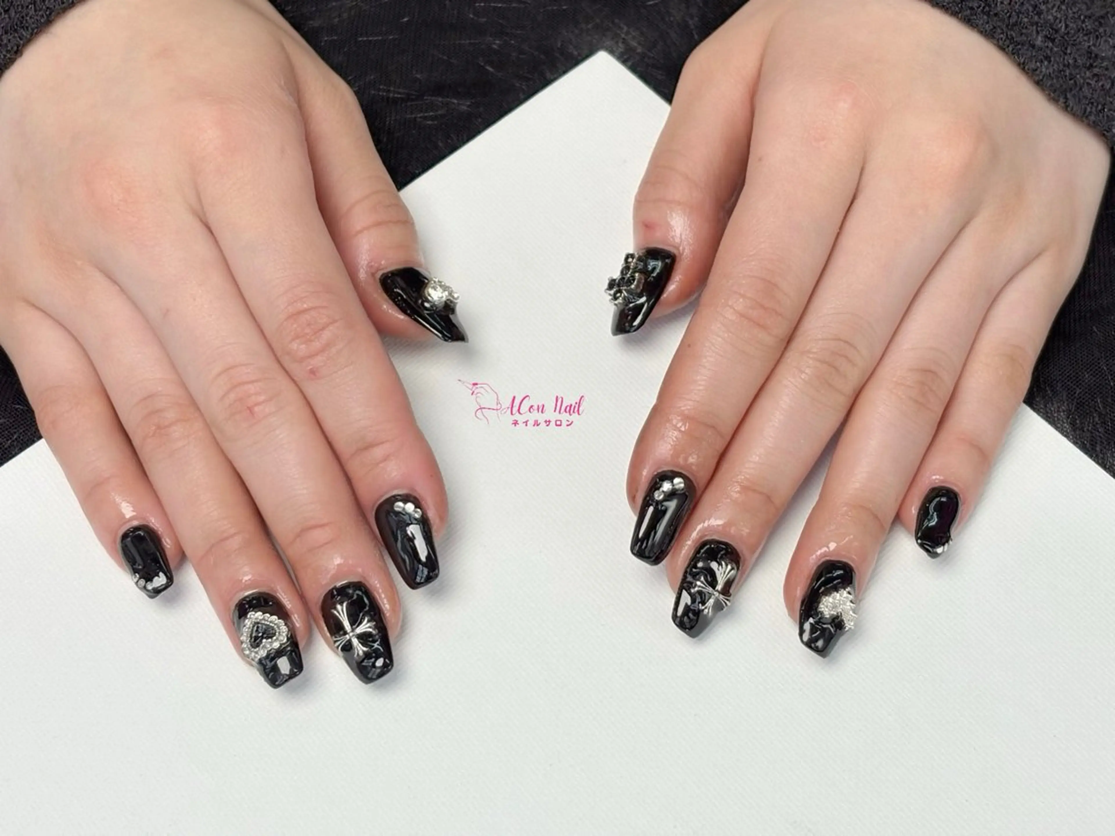 ネイル 桜ネイル 長さ出し フラワーネイル フレンチネイル ジェルネイル ハンドネイル AConNailSalon所属・ACon NailSalonのネイルデザイン