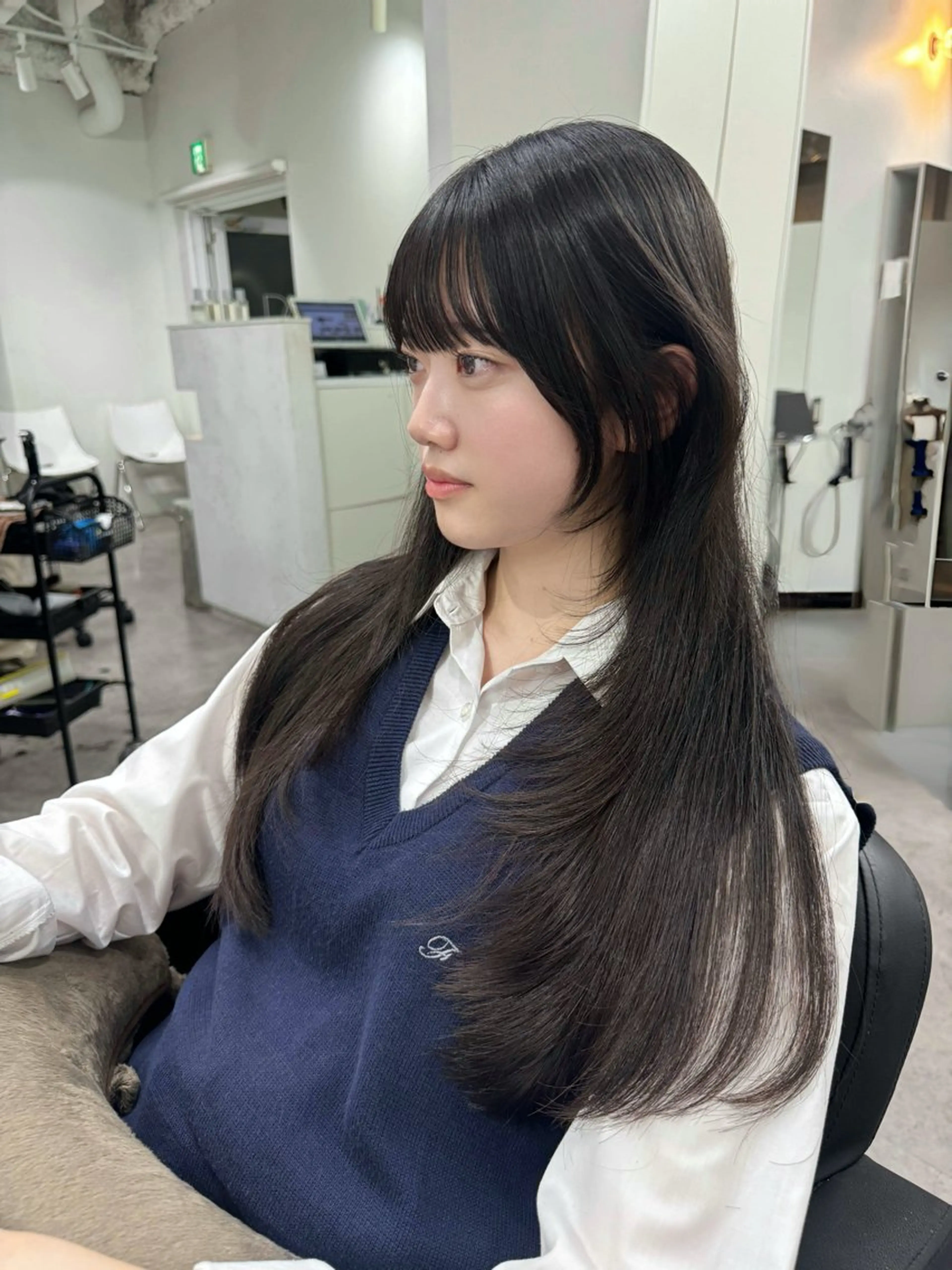 ロング レイヤーカット ♡ザクザクレイヤー× うる艶透明感♡西島のヘアスタイル