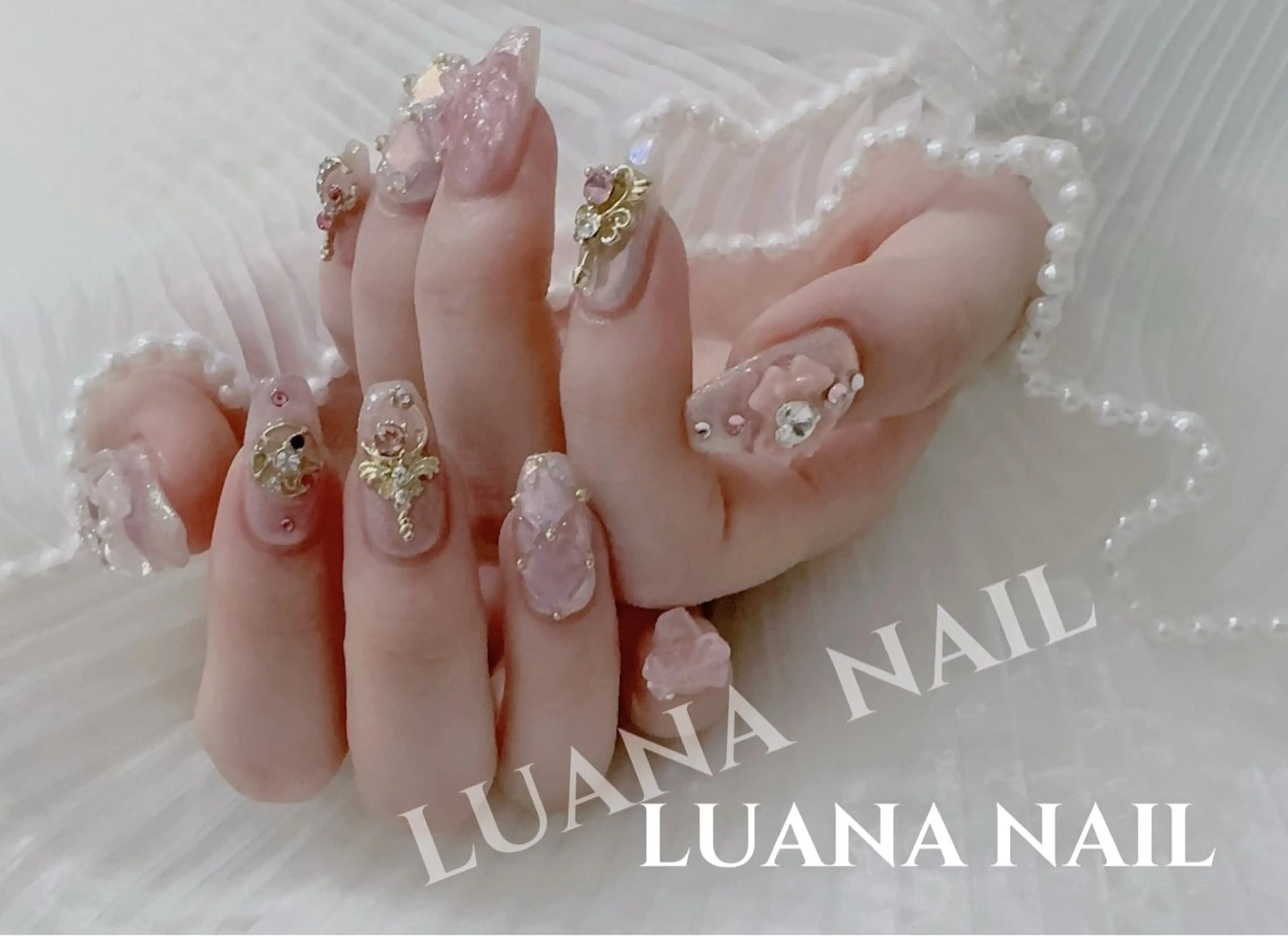 ネイル ハンドネイル Luana nail  salon所属・ルアナ ネイルサロンのネイルデザイン