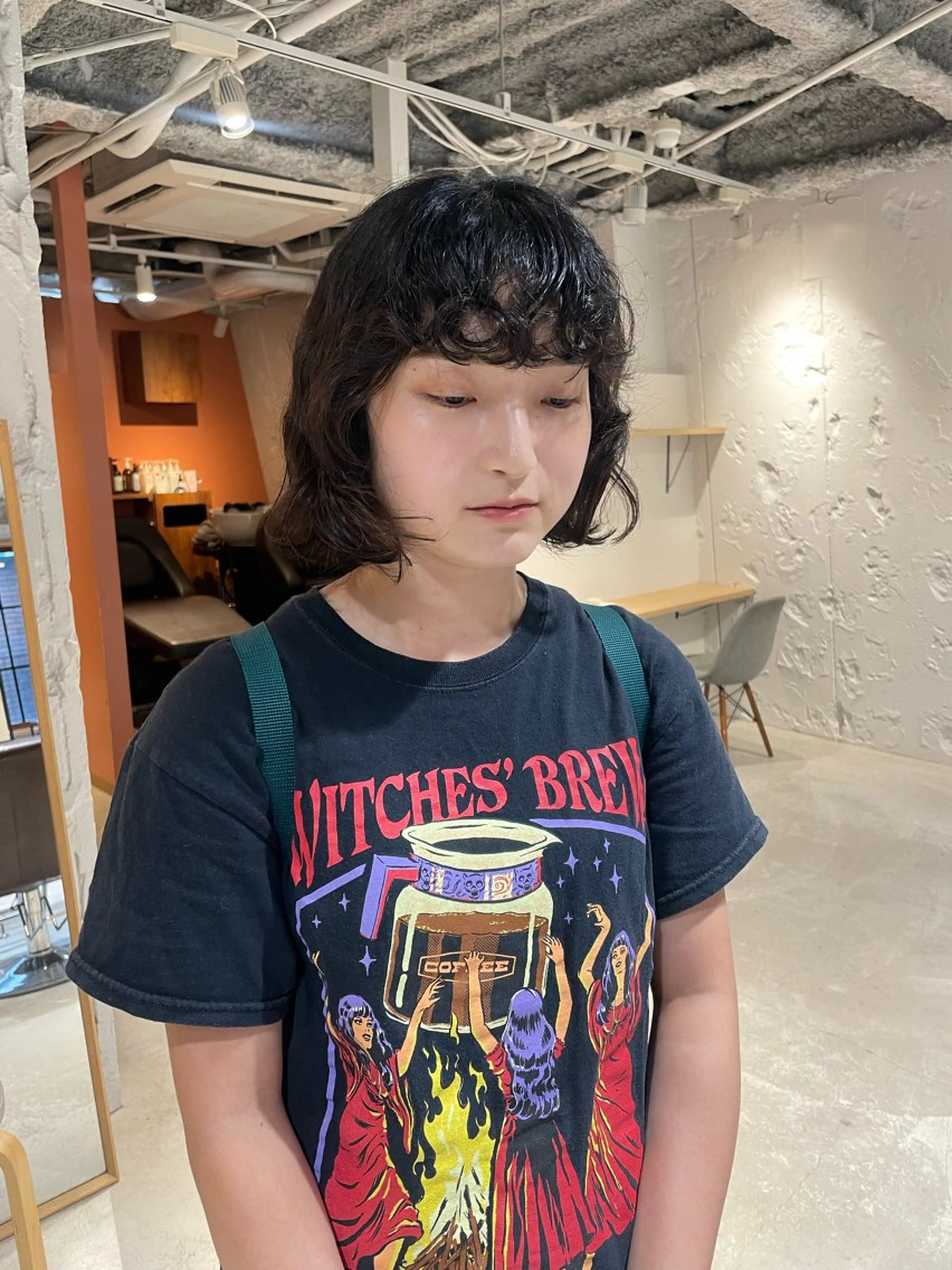 ミディアム パーマ ミディアムパーマ ニュアンスパーマ カット パーマ トリートメント レイヤーカット× パーマ|hinakoのヘアスタイル