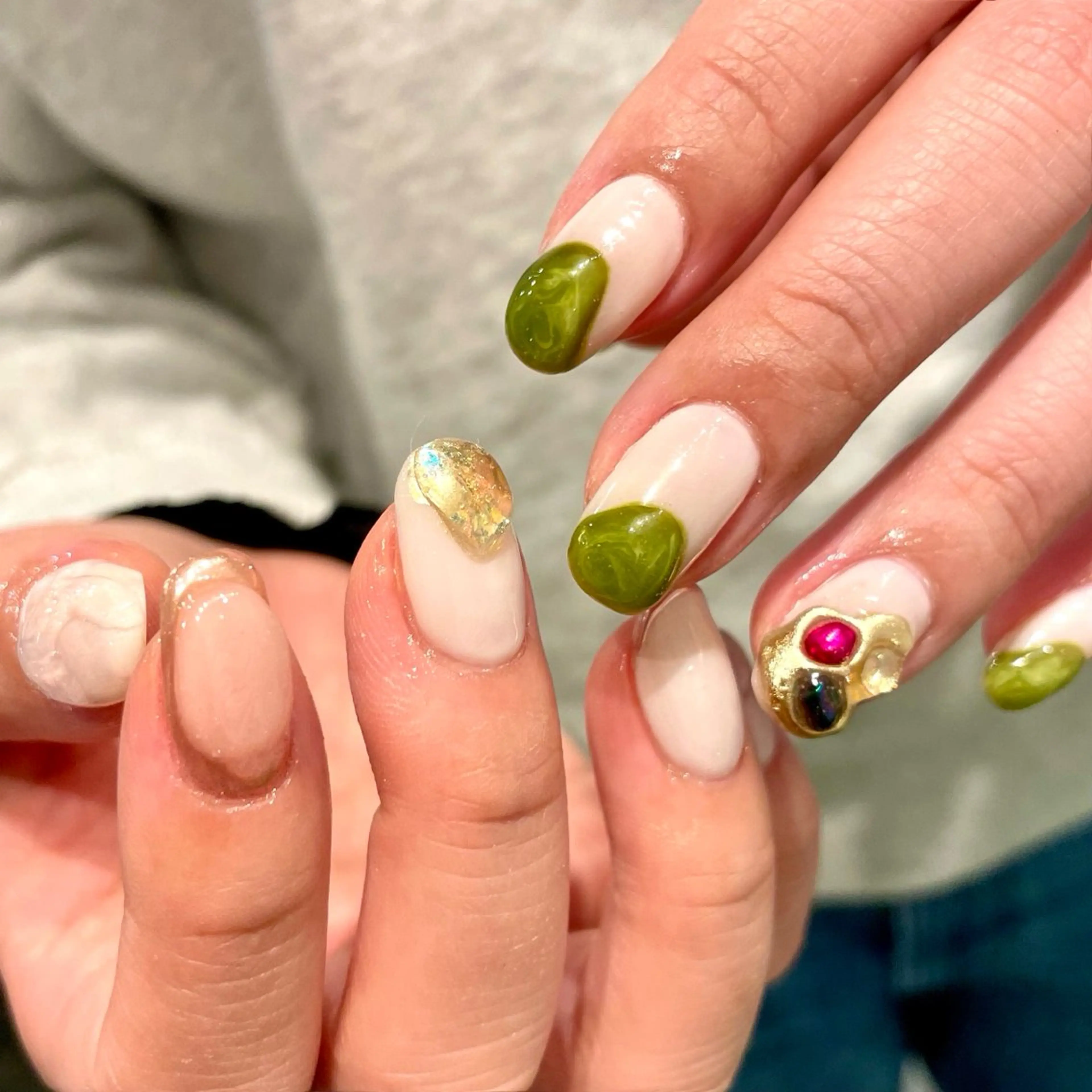 ミディアム ハンドネイル m kaori𓃟のネイルデザイン