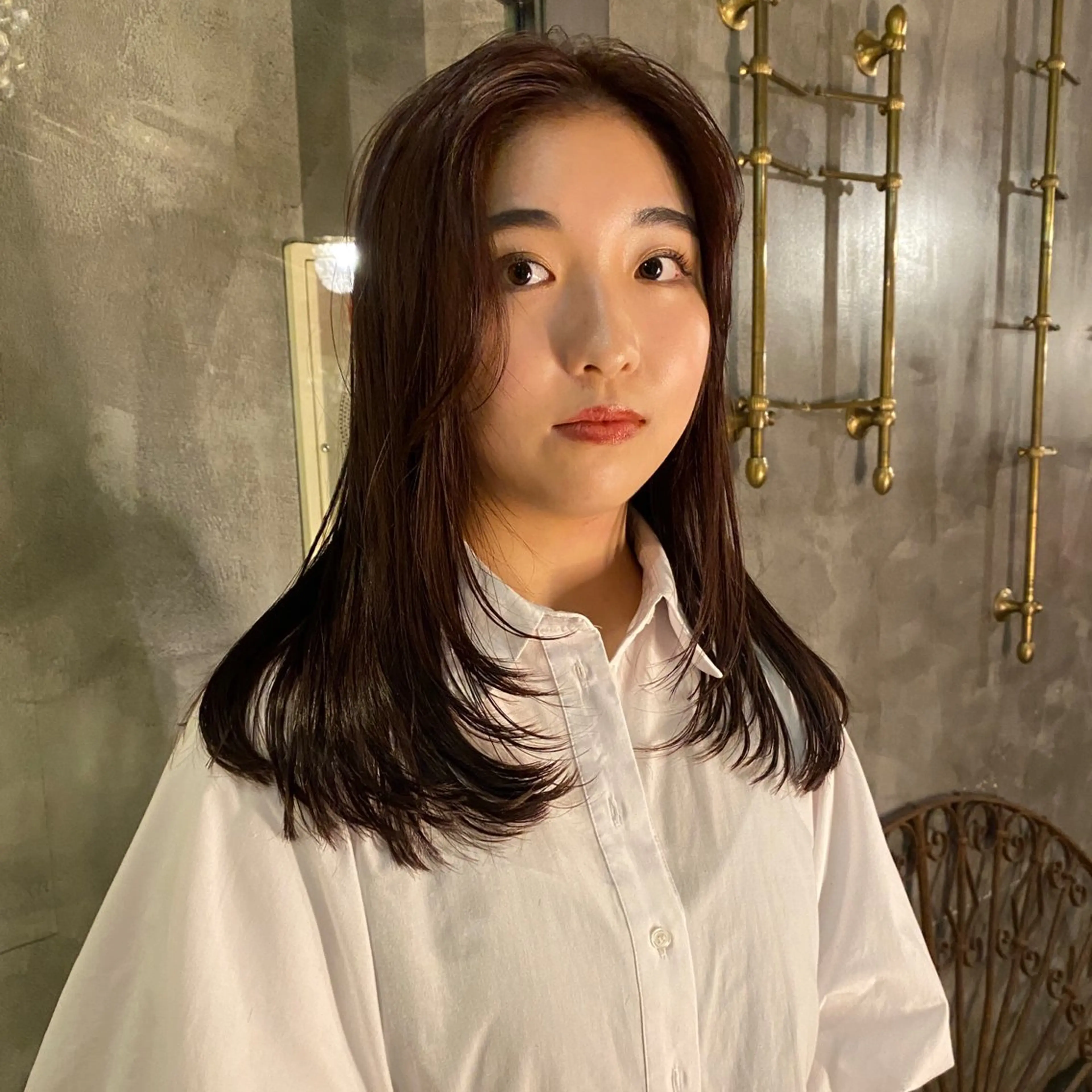 セミロング 顔まわりレイヤー レイヤーカット カット トリートメント ◽️モードヘア◽️ SHOUTOのヘアスタイル