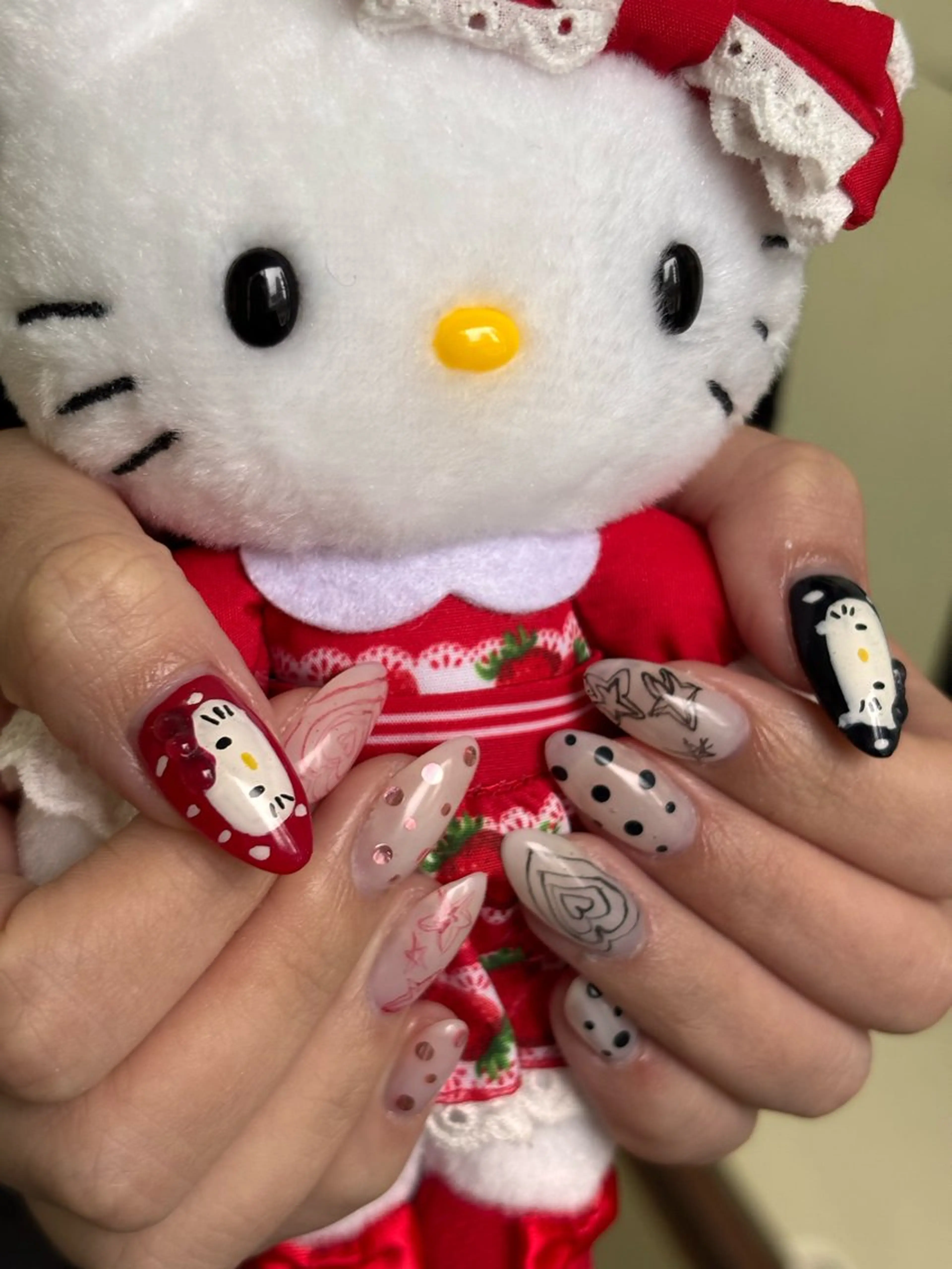 ネイル ハンドネイル フットネイル 堤 ノアのネイルデザイン