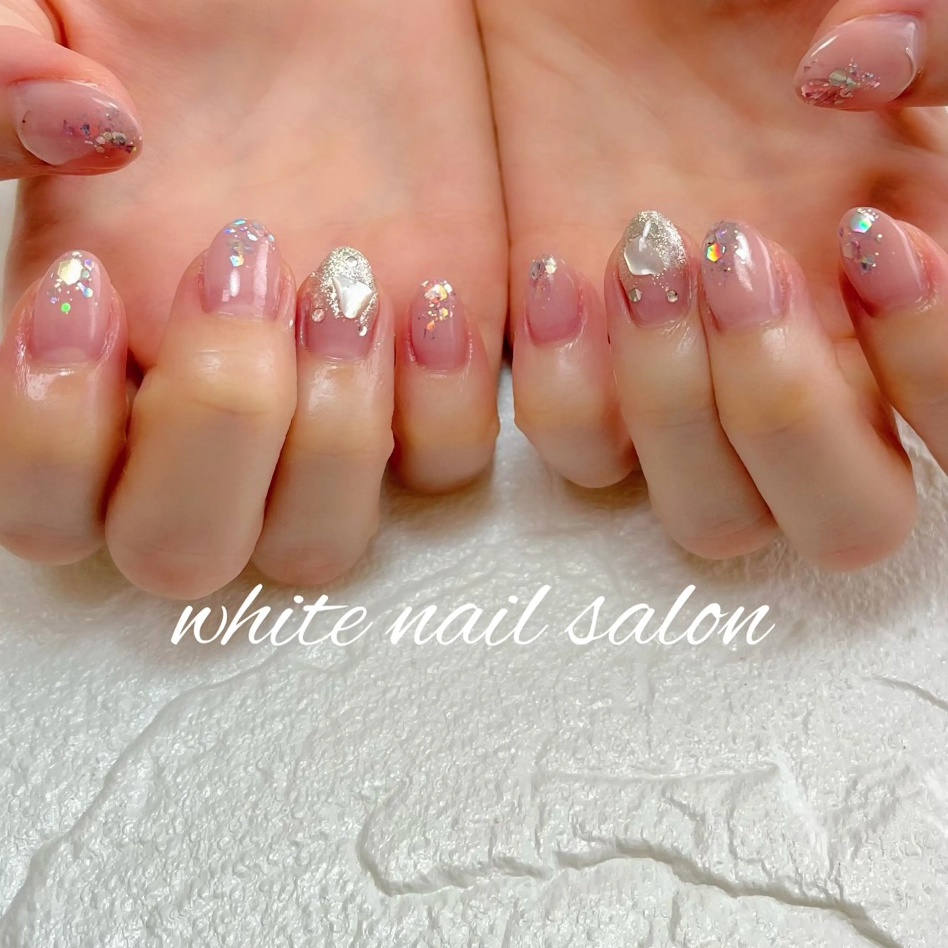 ネイル フットネイル ジェルネイル ハードジェル ラメ(グリッター) 持ち込み ハンドネイル white nail salonのネイルデザイン