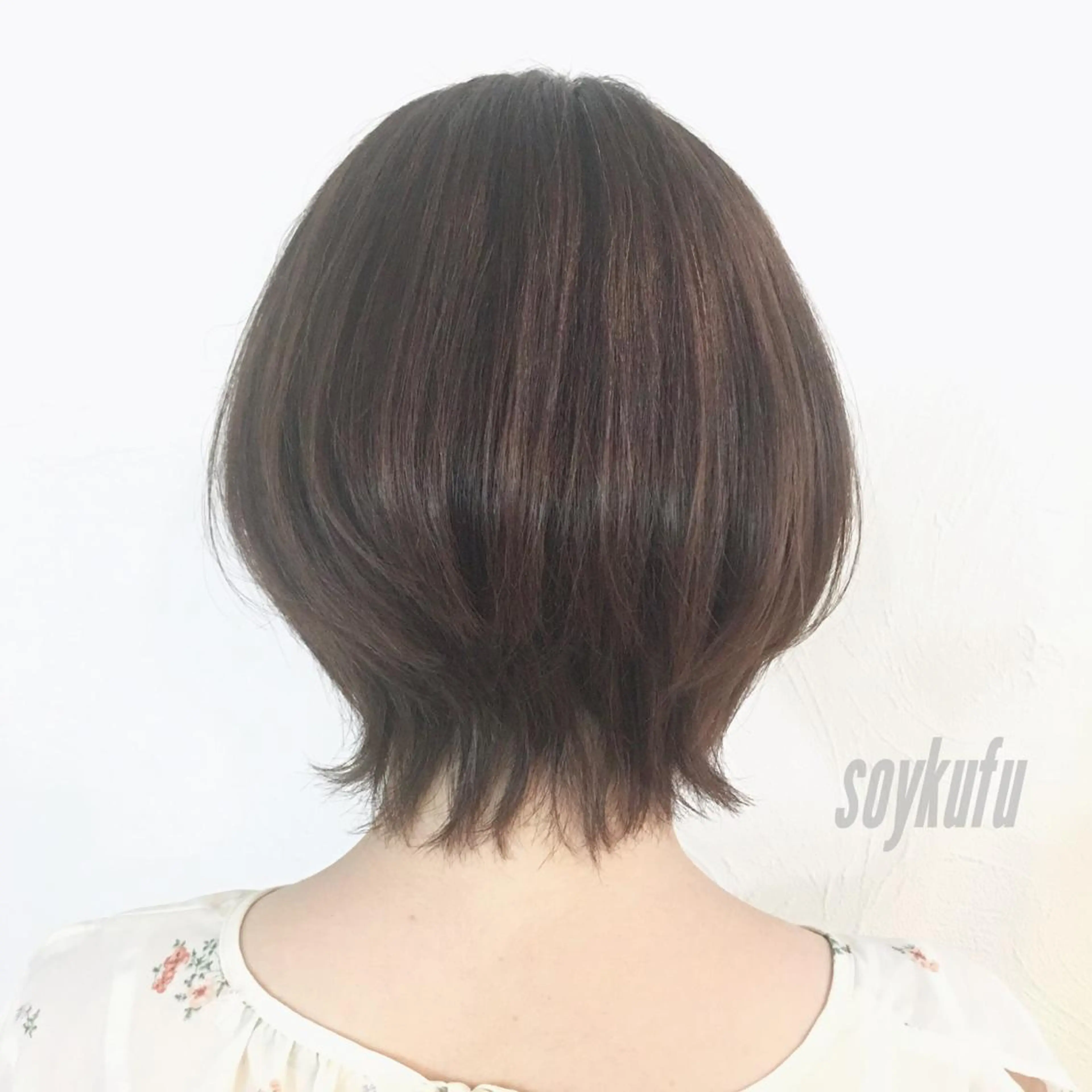 ショート くびれヘア ショートヘア 外ハネヘア 【今だけブリーチ 限定価格💕】すみのヘアスタイル