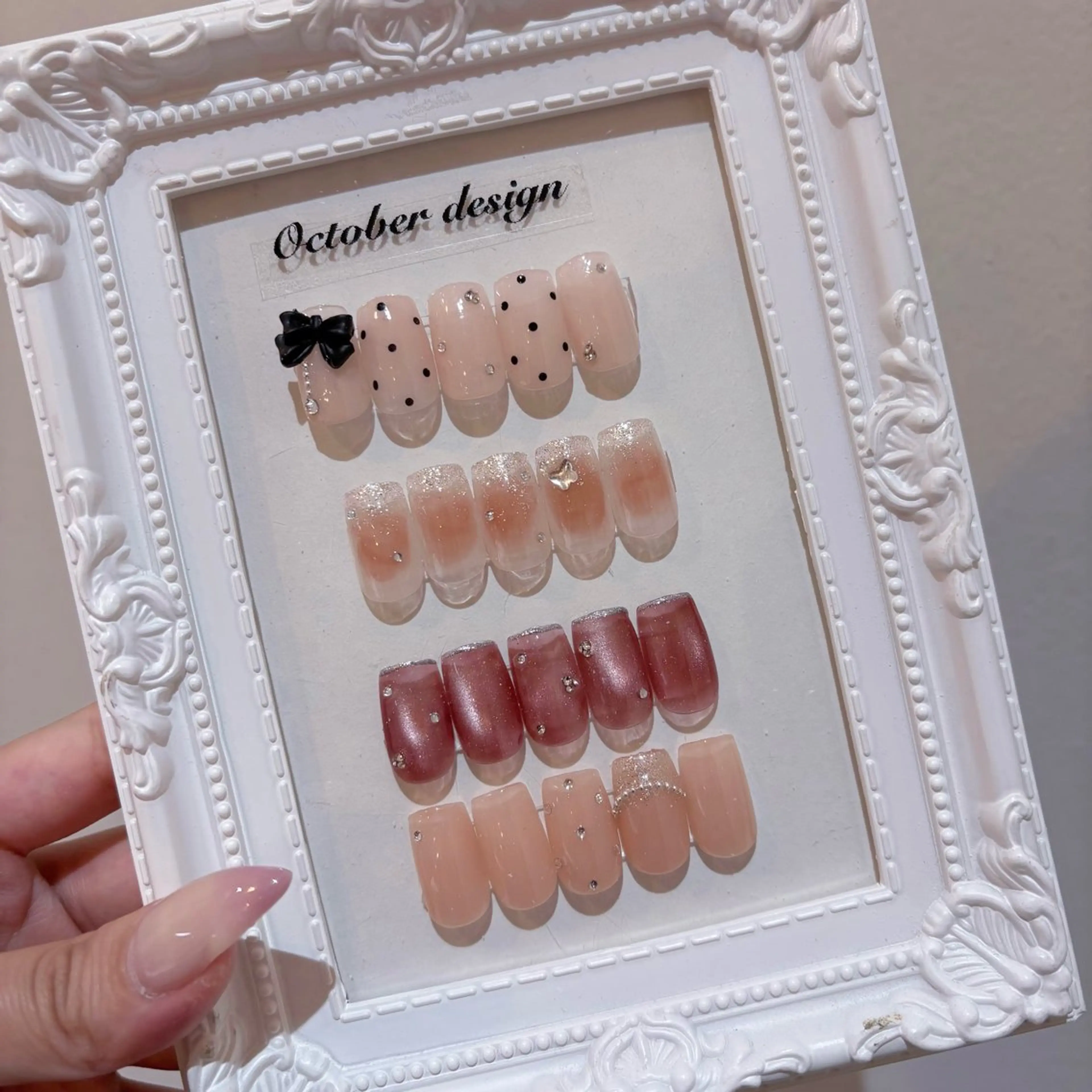 【hand】10月定額デザイン🍬(オフなし)の写真