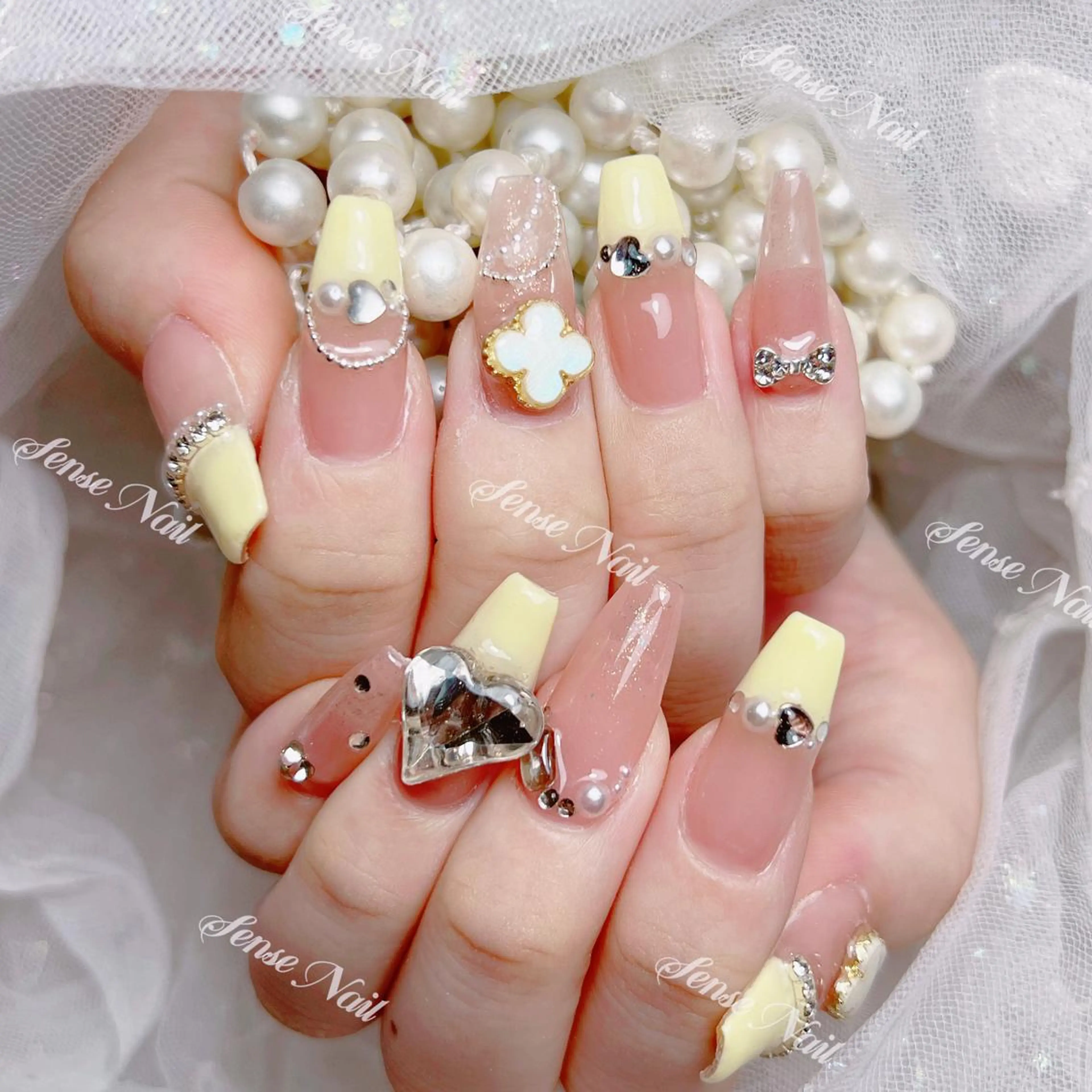 ネイル ハンドネイル Bunny 🐰のネイルデザイン