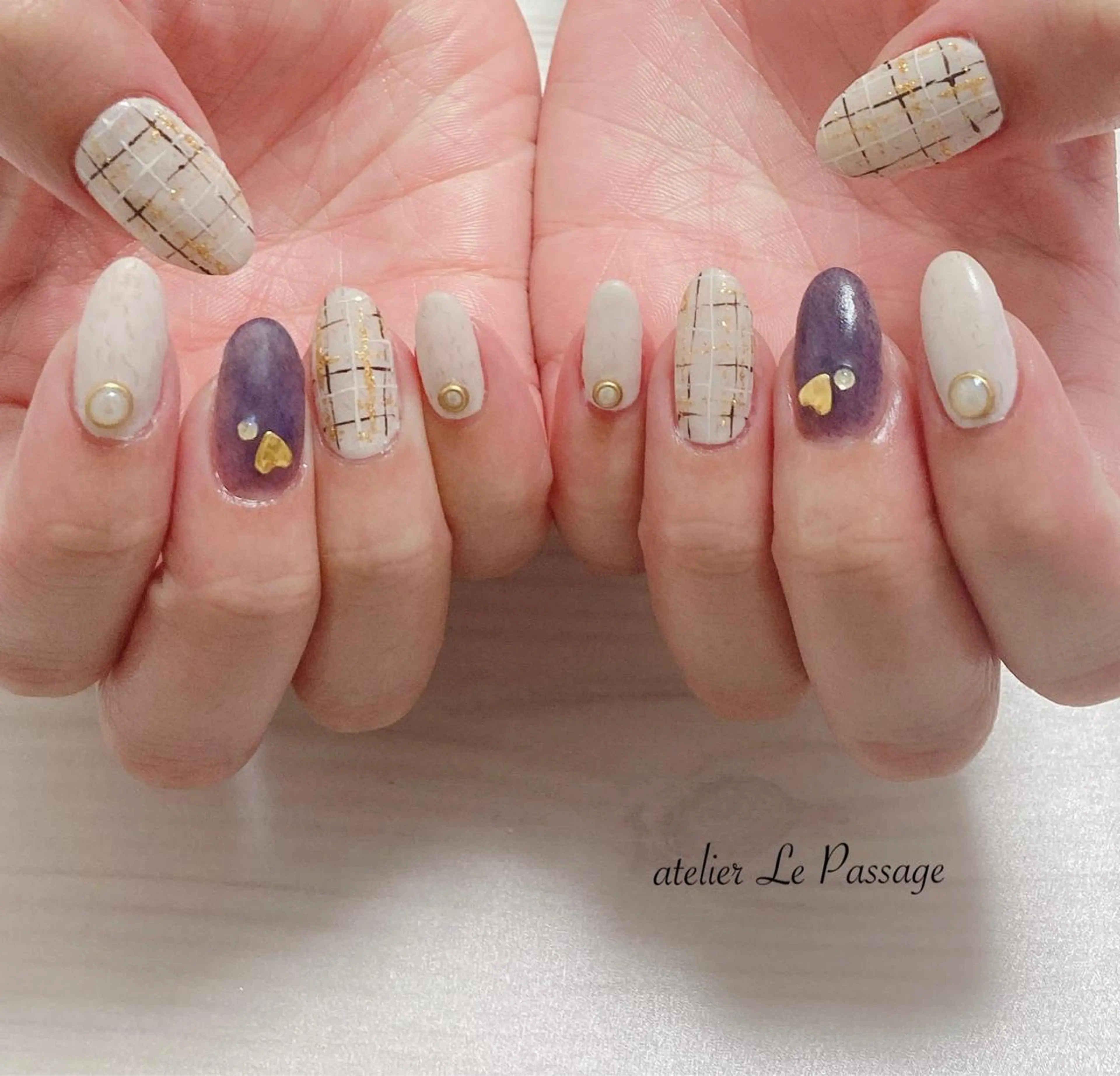 ネイル ジェルネイル ニュアンスネイル パラジェル 春ネイル ツイードネイル Atelier Le Passage所属・h nakatsukaのネイルデザイン