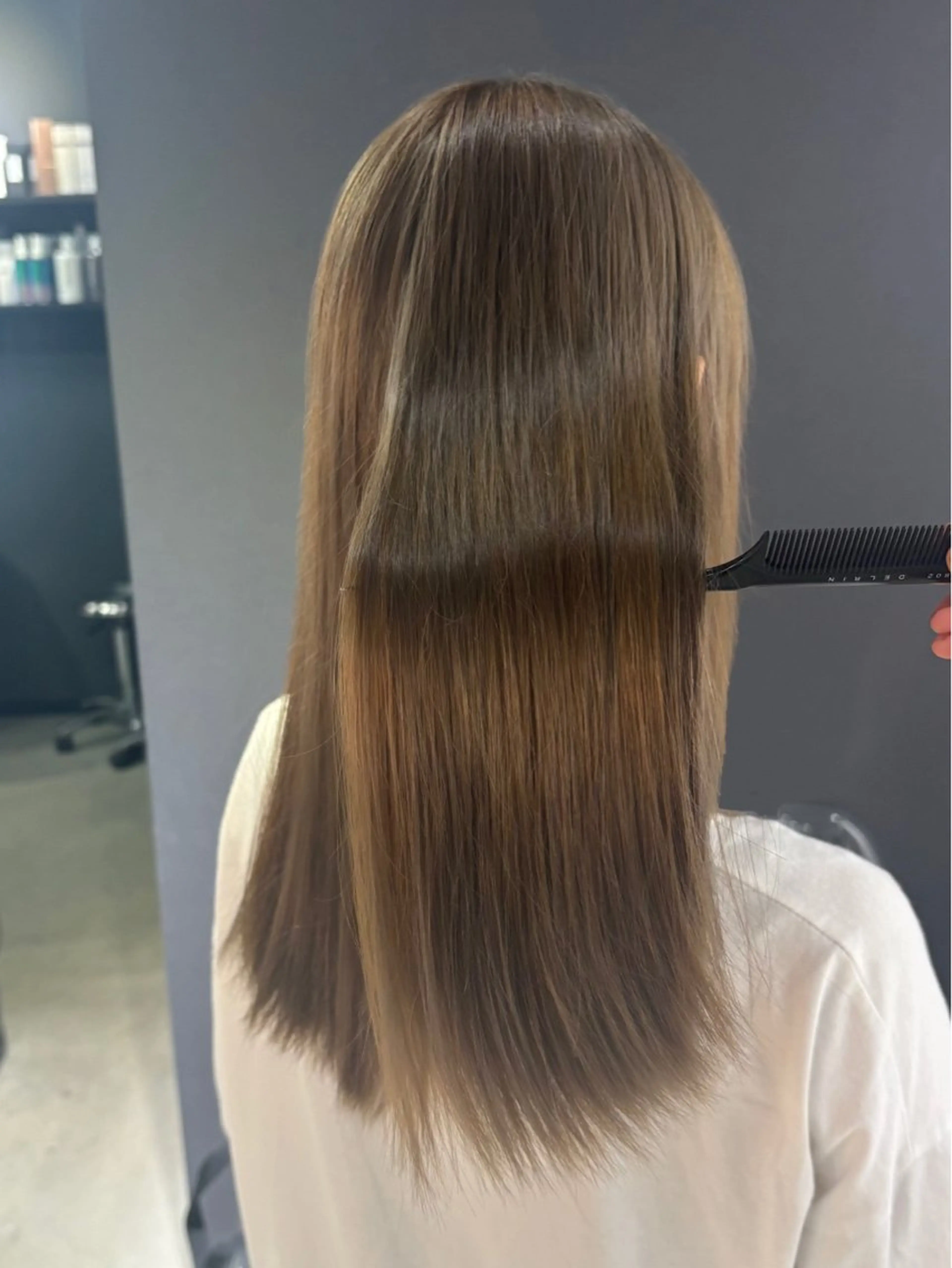 【🤎ミルクティーにしたい方🧋】ブリーチ+カラー+トリートメントの写真