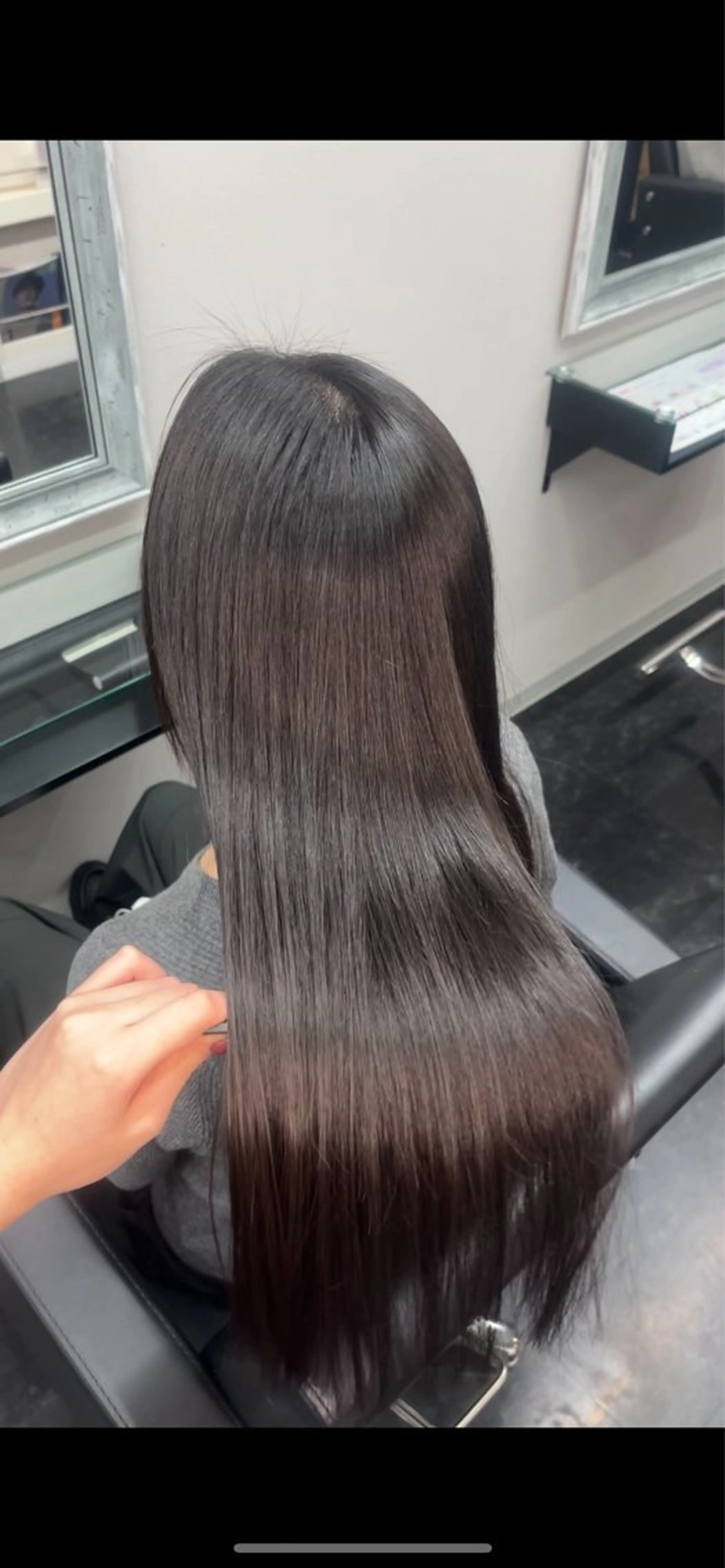 ロング BALE所属・祥華(さちか)／透 明感カラー／髪質改善のヘアスタイル