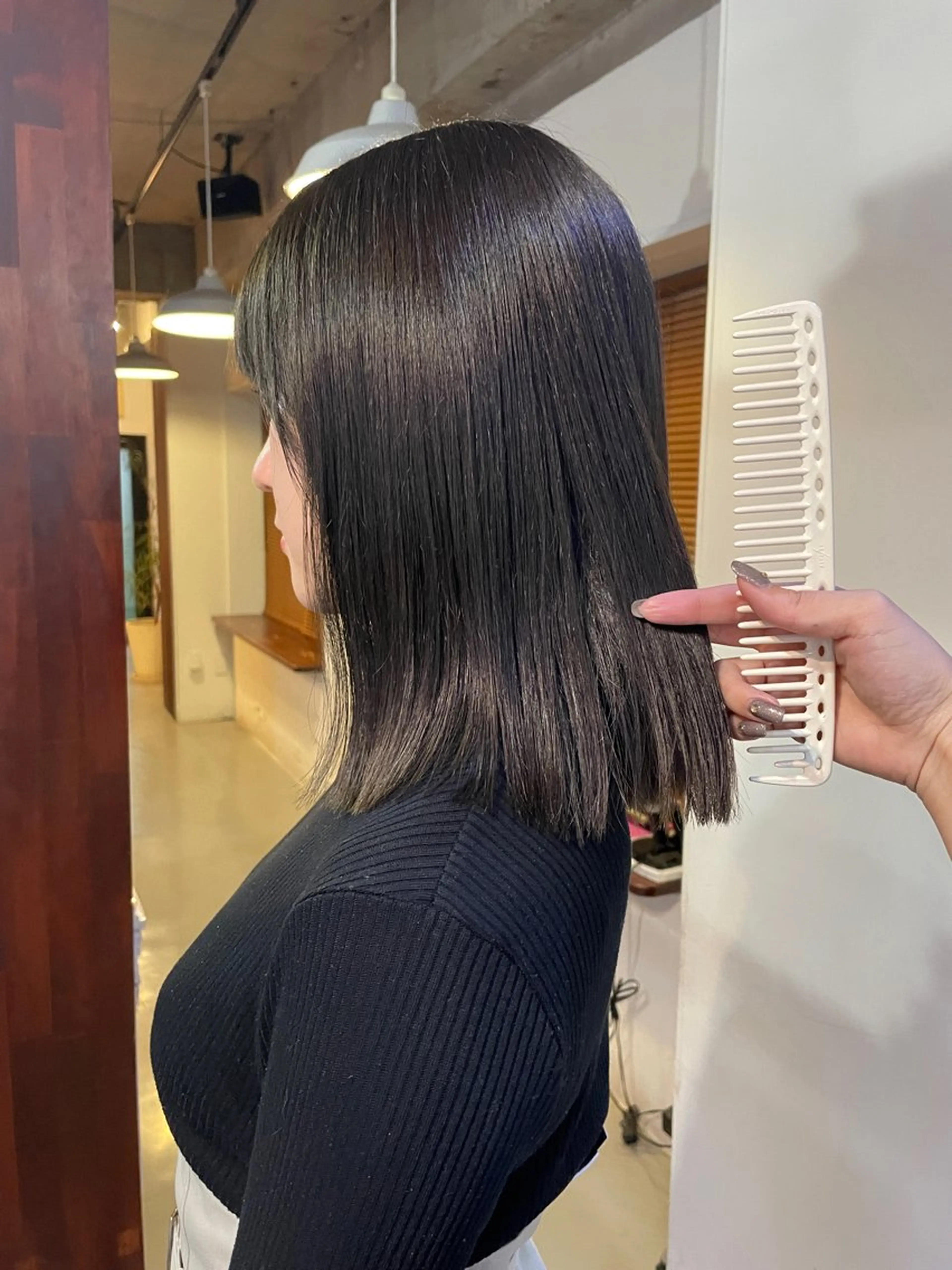 ミディアム カラー silo所属・silo MOKA 顔周りカット🦦のヘアスタイル