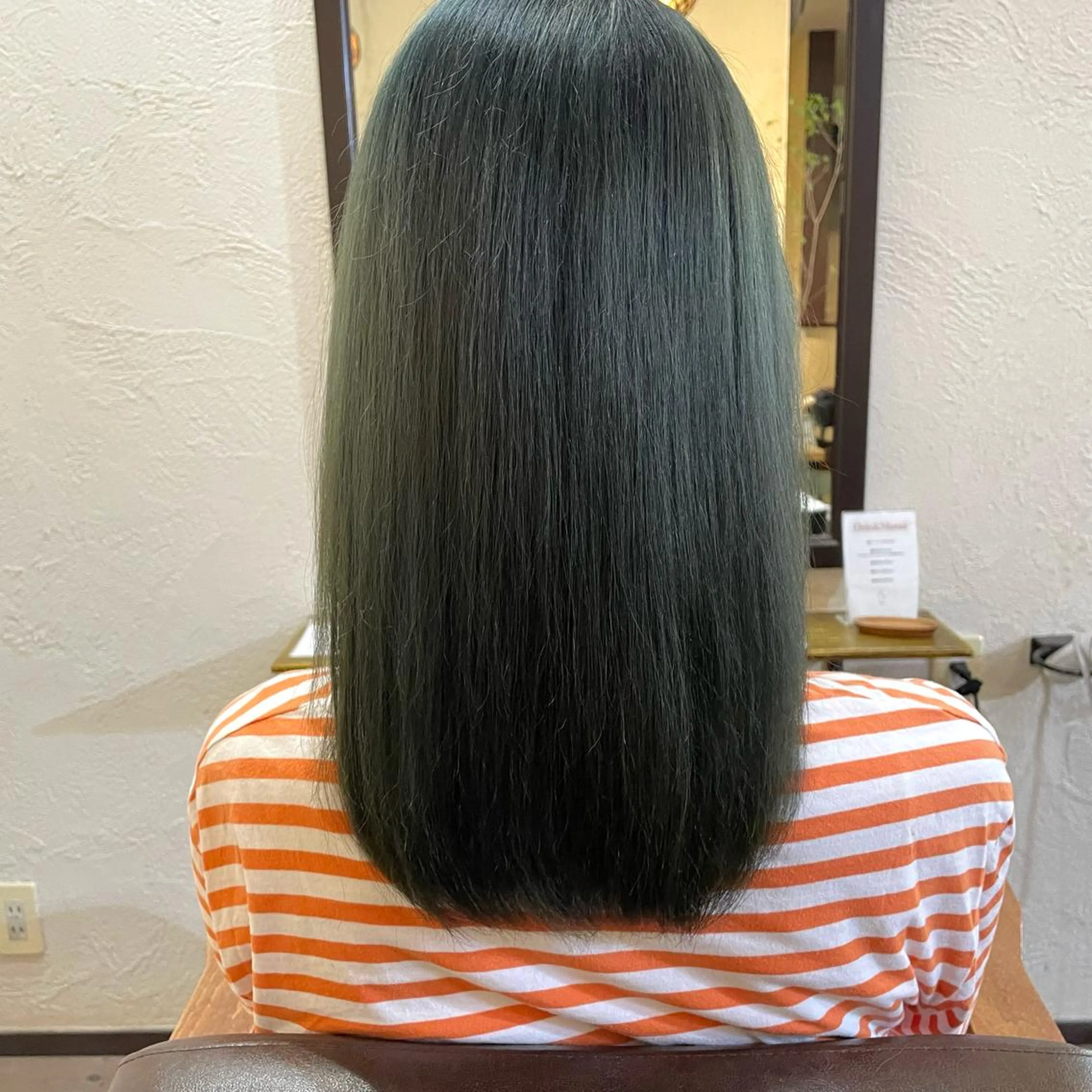 セミロング カラー hair room nico所属・箱守 さやかのヘアスタイル