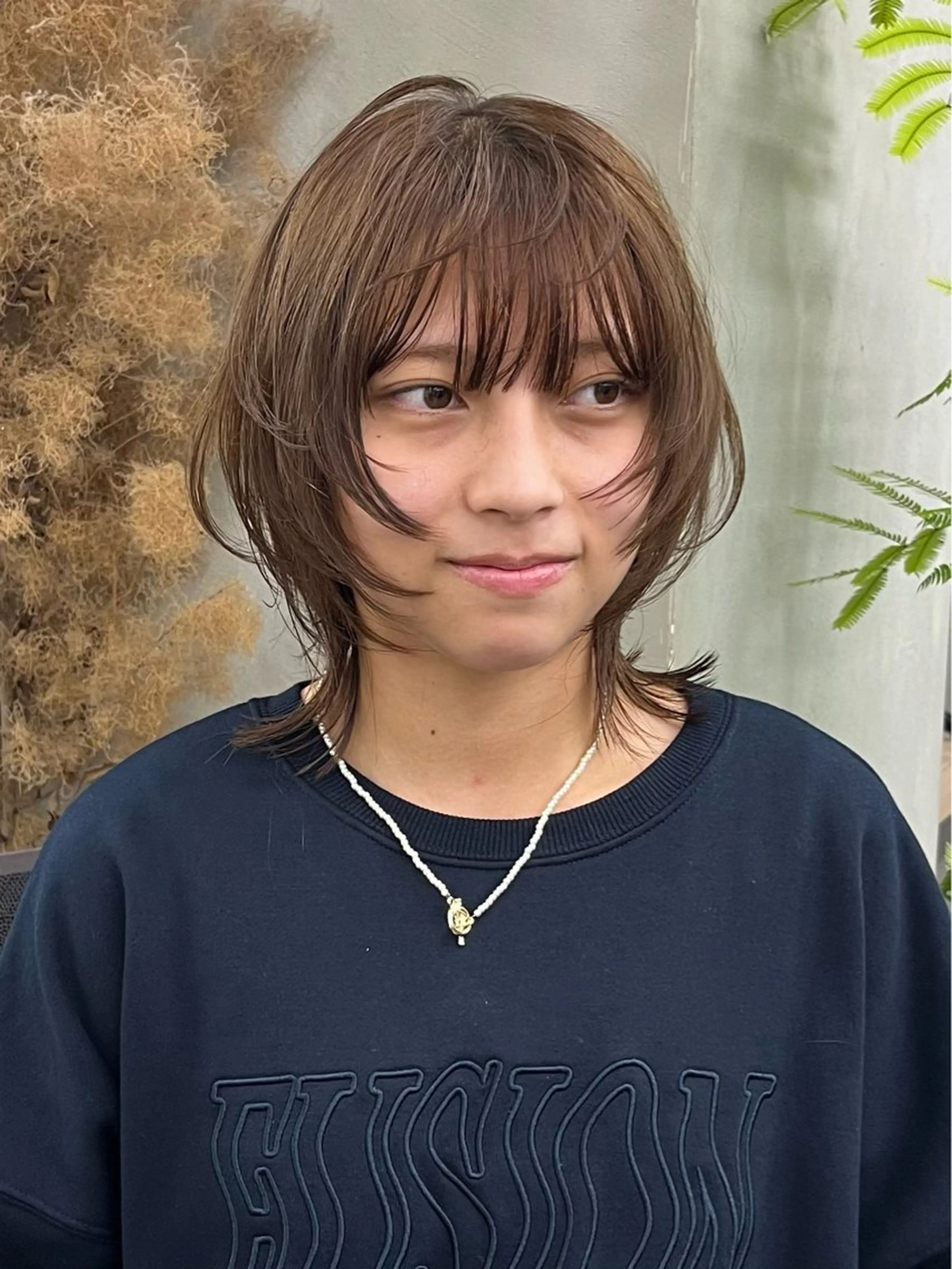 ミディアム カラー ベージュカラー ボブ 顔まわりレイヤー 顔周りカット レイヤーカット カット ヘアカラー トリートメント ウルフ/レイヤー ⚡️ITSUKU⚡️のヘアスタイル