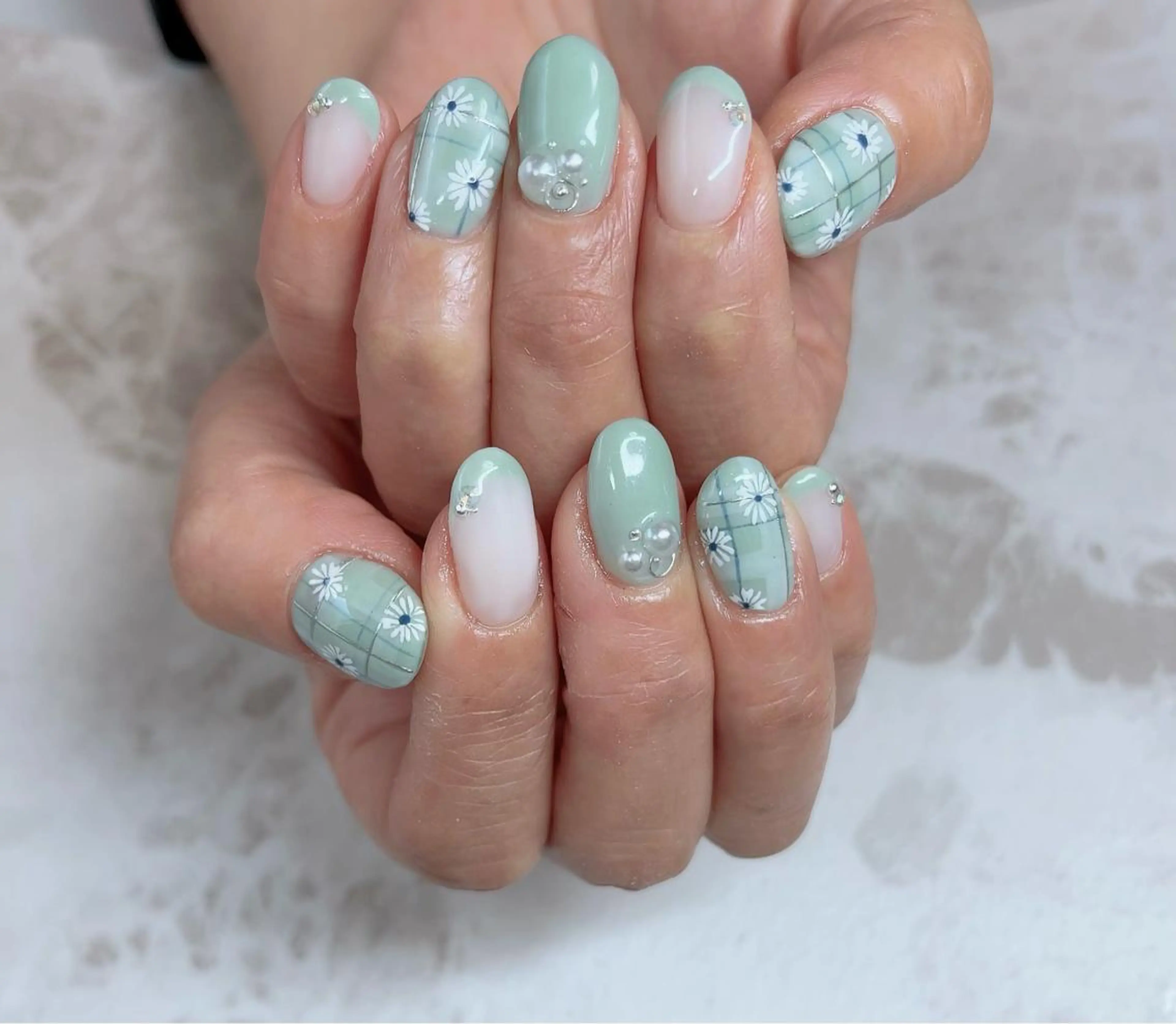 ネイル ハンドネイル Nailsalon Viola所属・ネイルサロン Violaのネイルデザイン