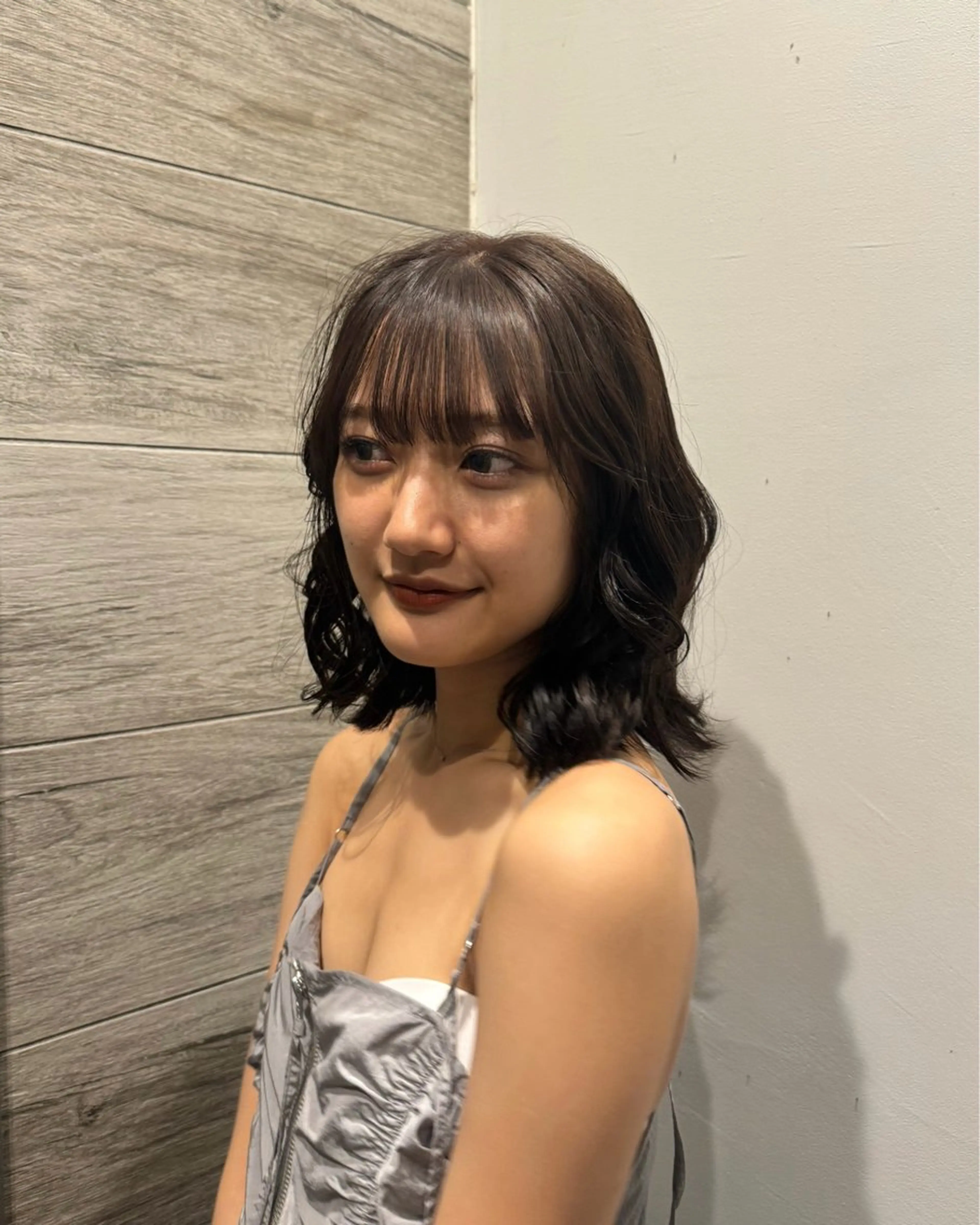 ミディアム カラー 透明感カラー グレージュ ♡ suzUkaのヘアスタイル
