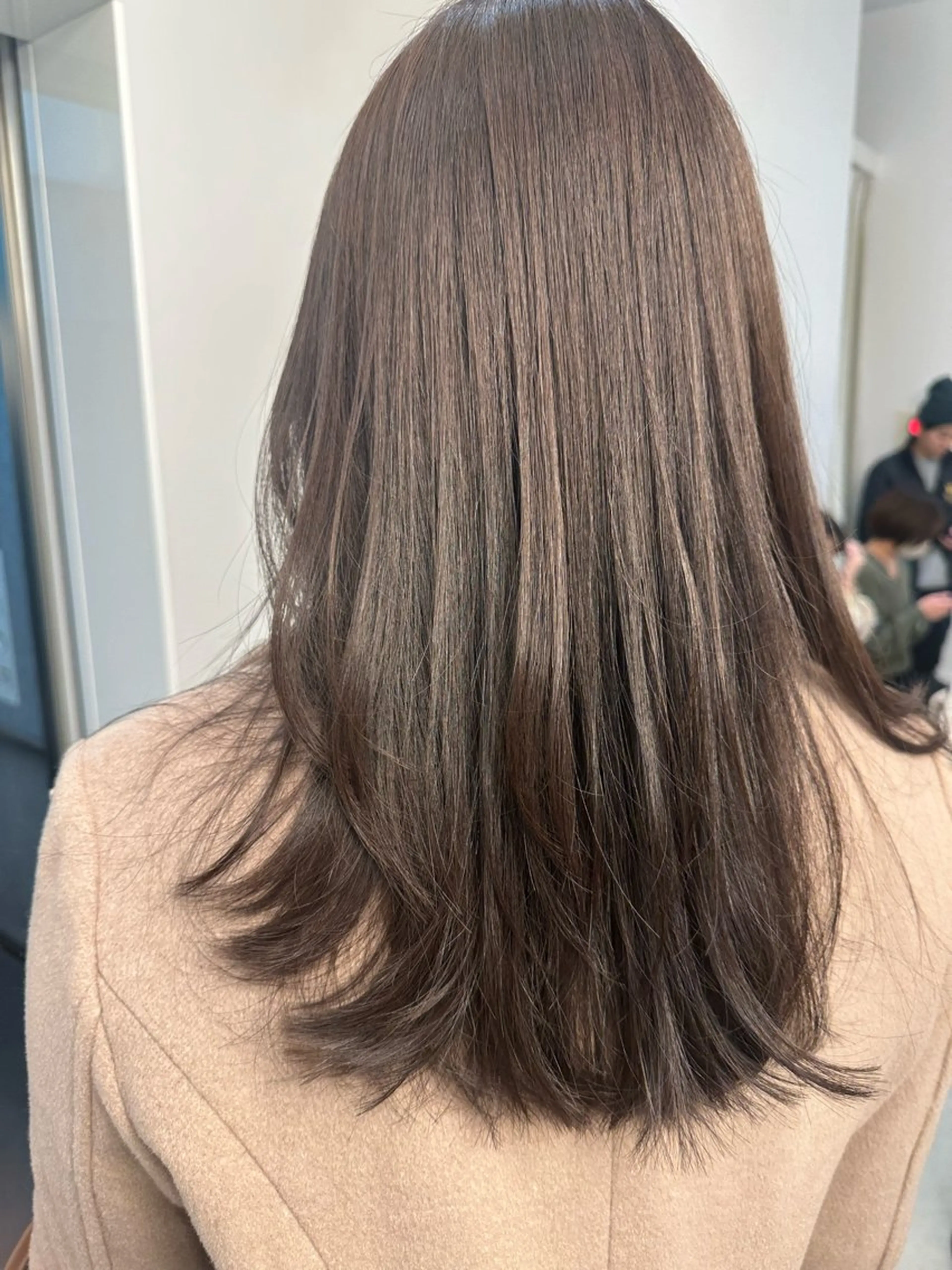 カラー SALOWIN    銀座RAY 2所属・yamashika honokaのヘアスタイル