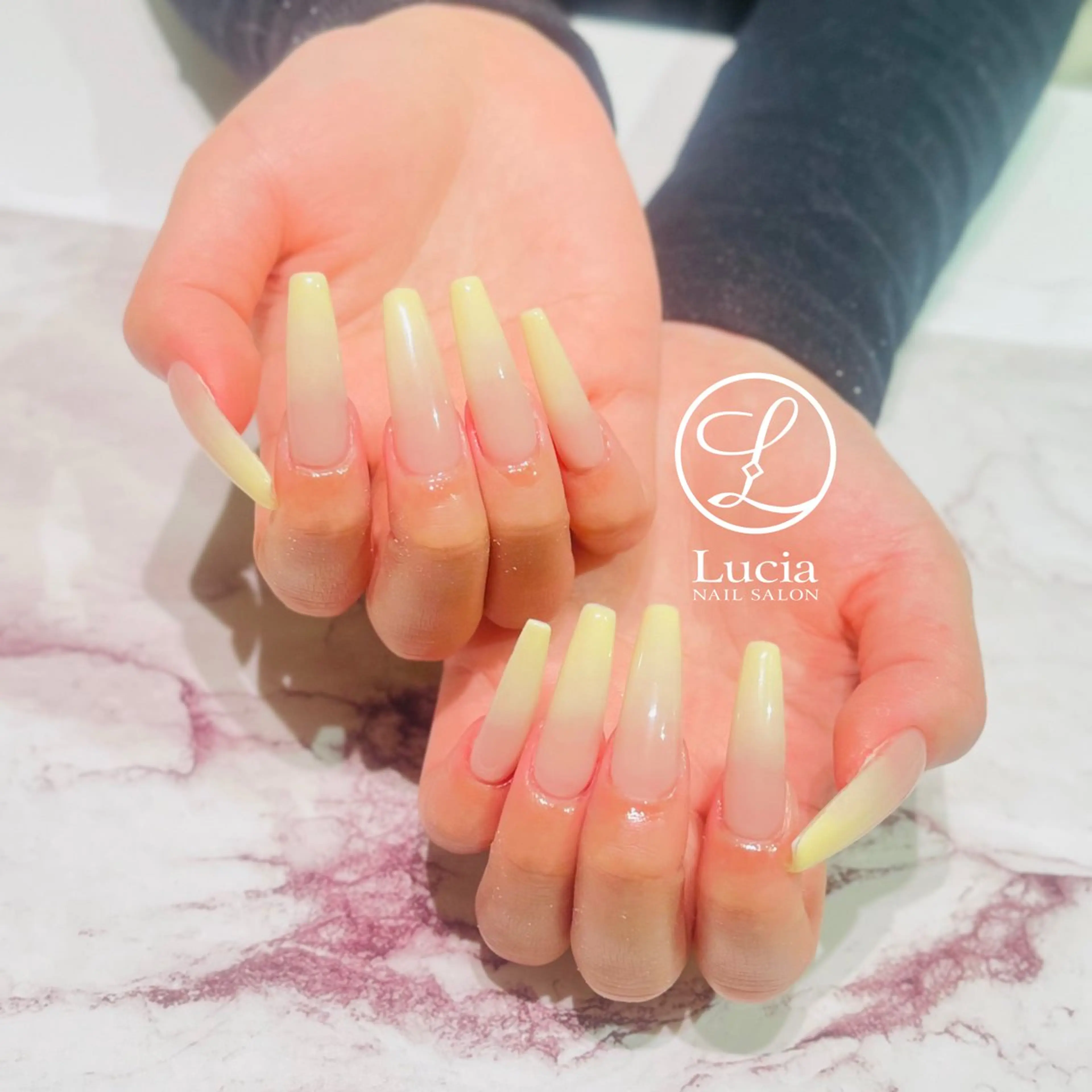 ネイル ハンドネイル Hair removal & Beauty salon Produce by Lucia所属・nail salon Luciaのネイルデザイン