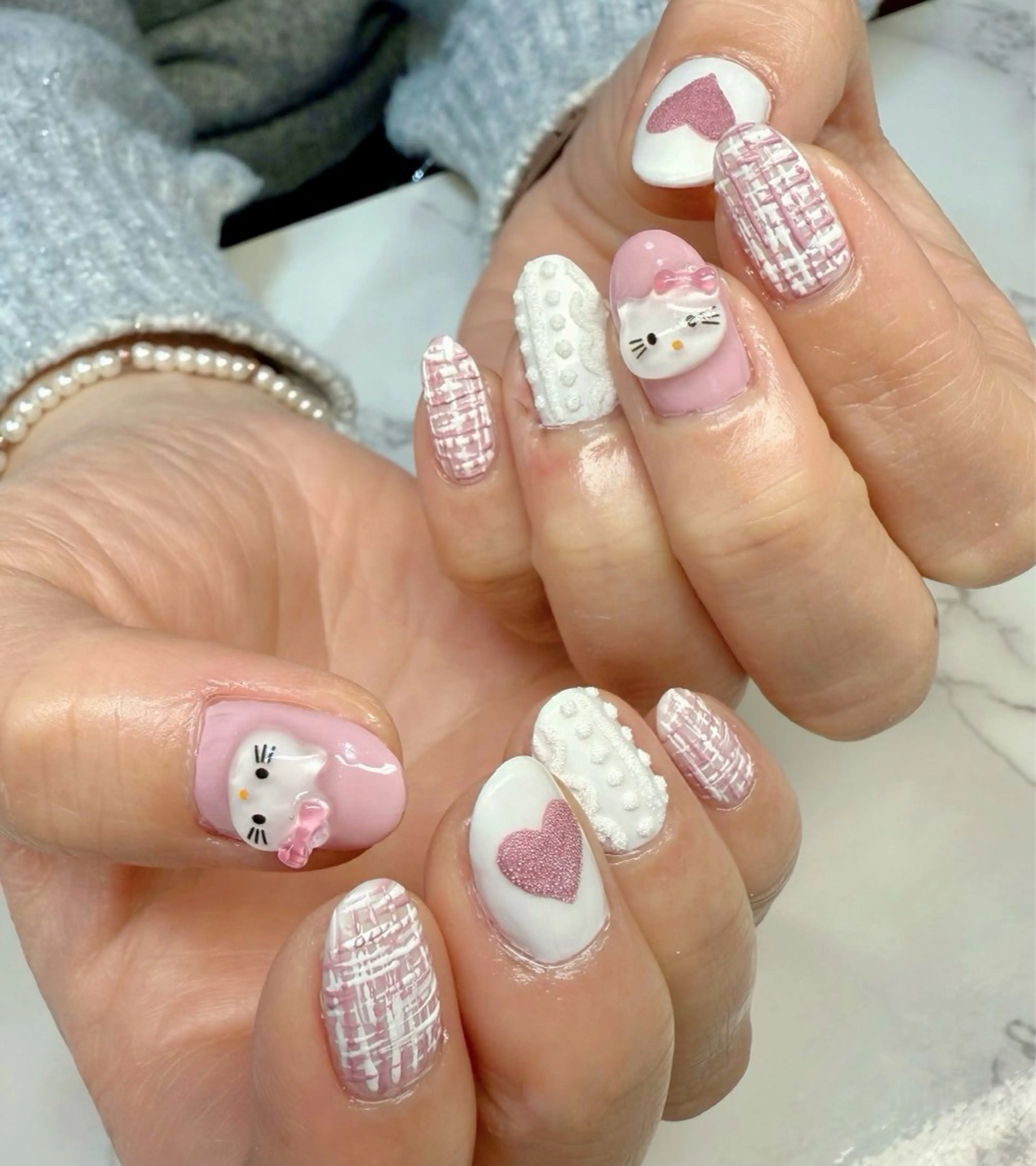 ネイル アートネイル チークネイル フレンチネイル キラキラネイル マグネットネイル M.N_ nailのネイルデザイン