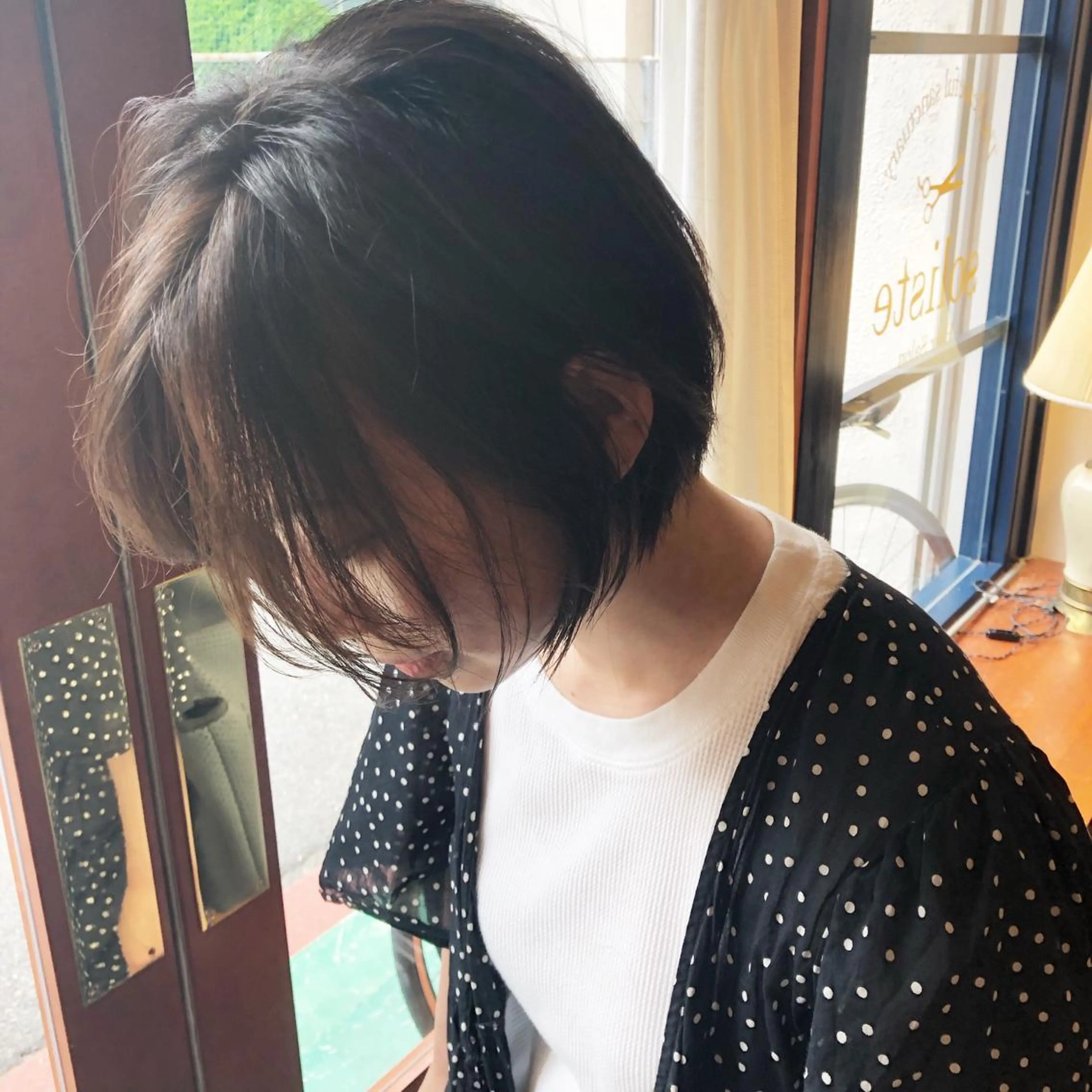 【平日16時スタートまで限定】
🌈髪の質感が変わるカット+カラー🌈
22歳以下の学生の方対象の写真