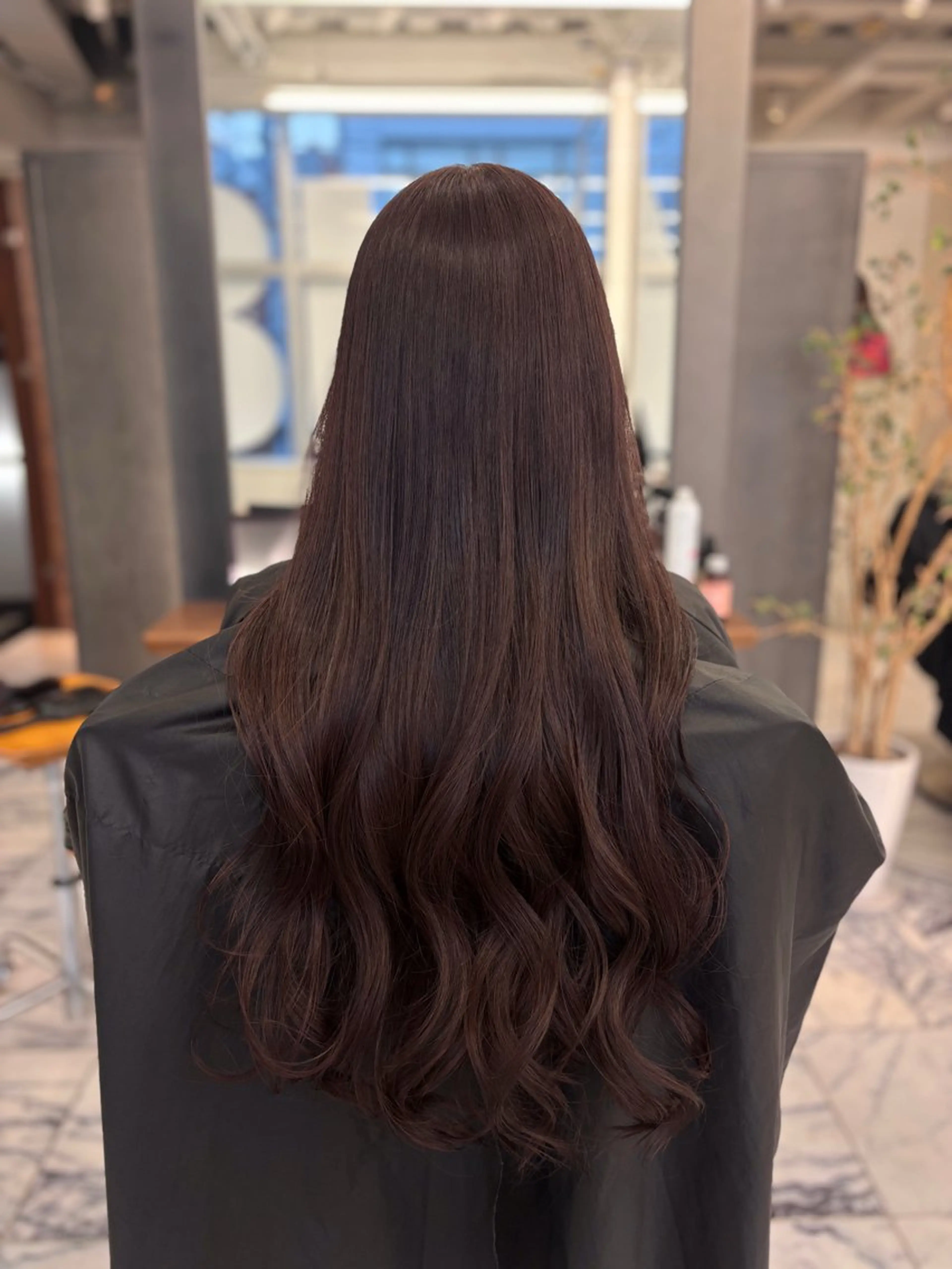 カラー カシス ヘアカラー ﾚｲﾔｰ🎶似合わせ パーマ🎀ナナコのヘアスタイル