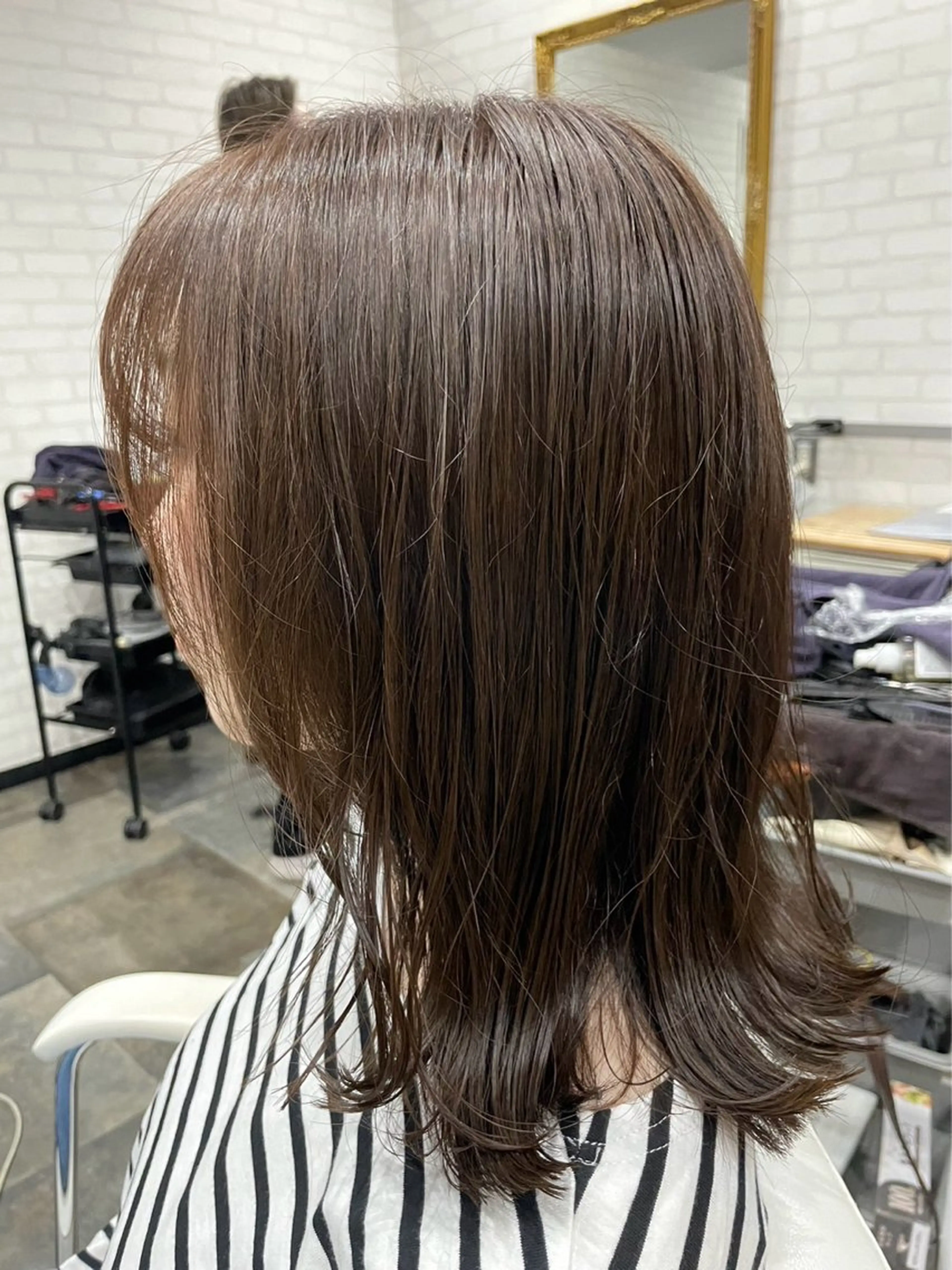 ミディアム ボブレイヤー ミディアムパーマ ミストバング ボブ ハイライト カット ヘアカラー トリートメント The Apartment of Solon Citta 船橋609所属・髪質改善/美髪/個室 /マンツーマン/ハラのヘアスタイル