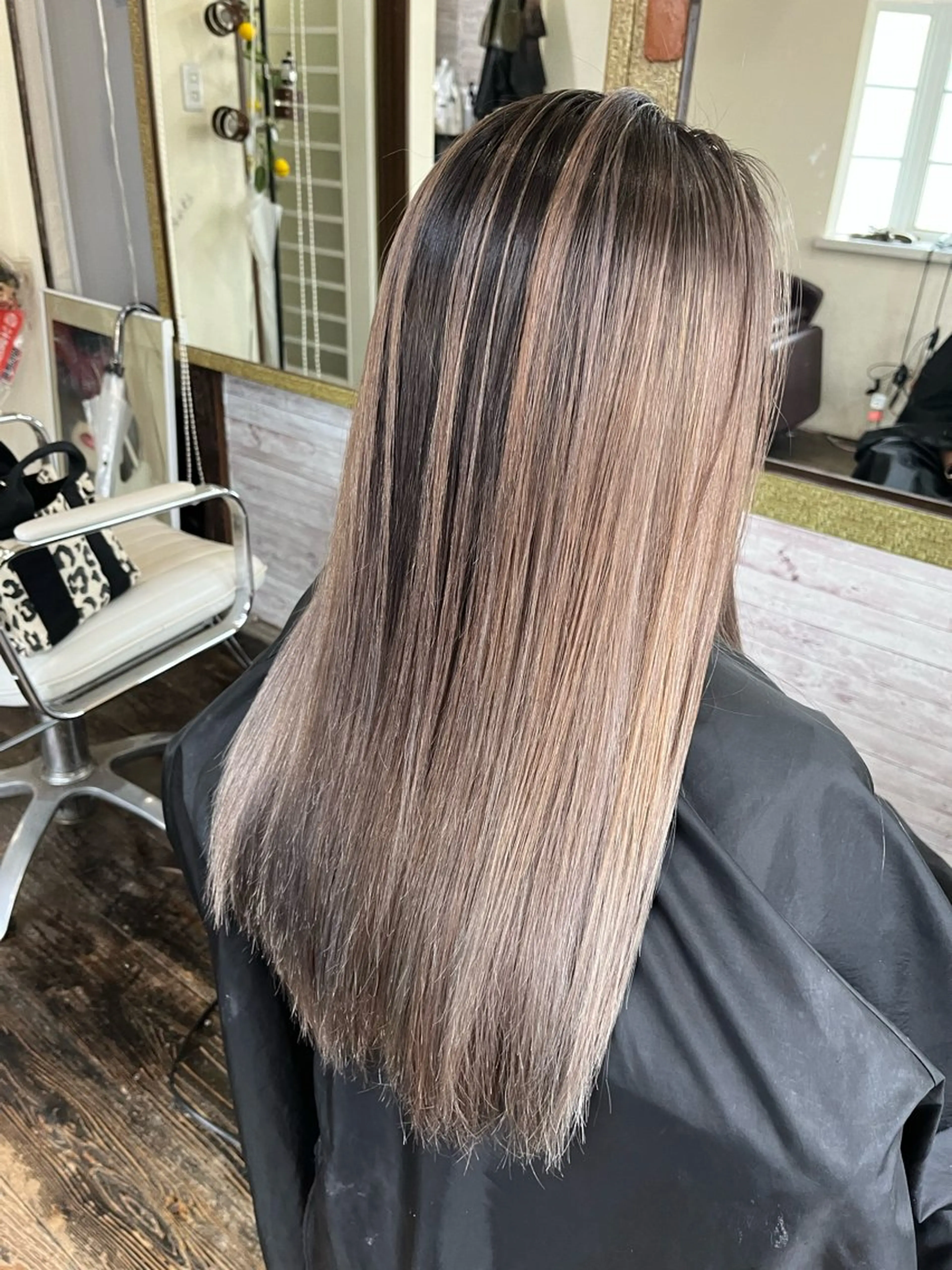 カラー ヘアカラー 渡辺 健太のヘアスタイル