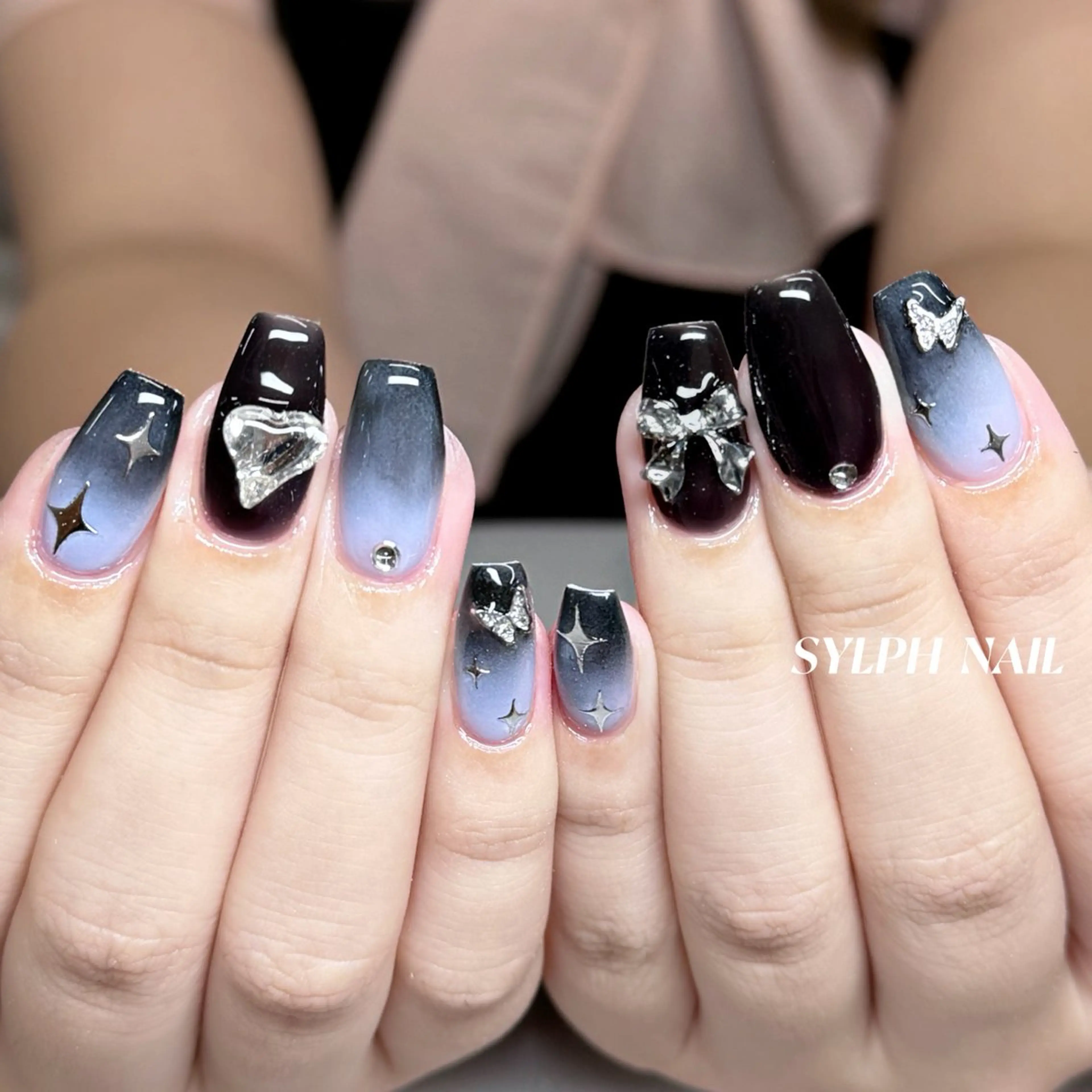 ネイル ハンドネイル Trend Nail シルフのネイルデザイン
