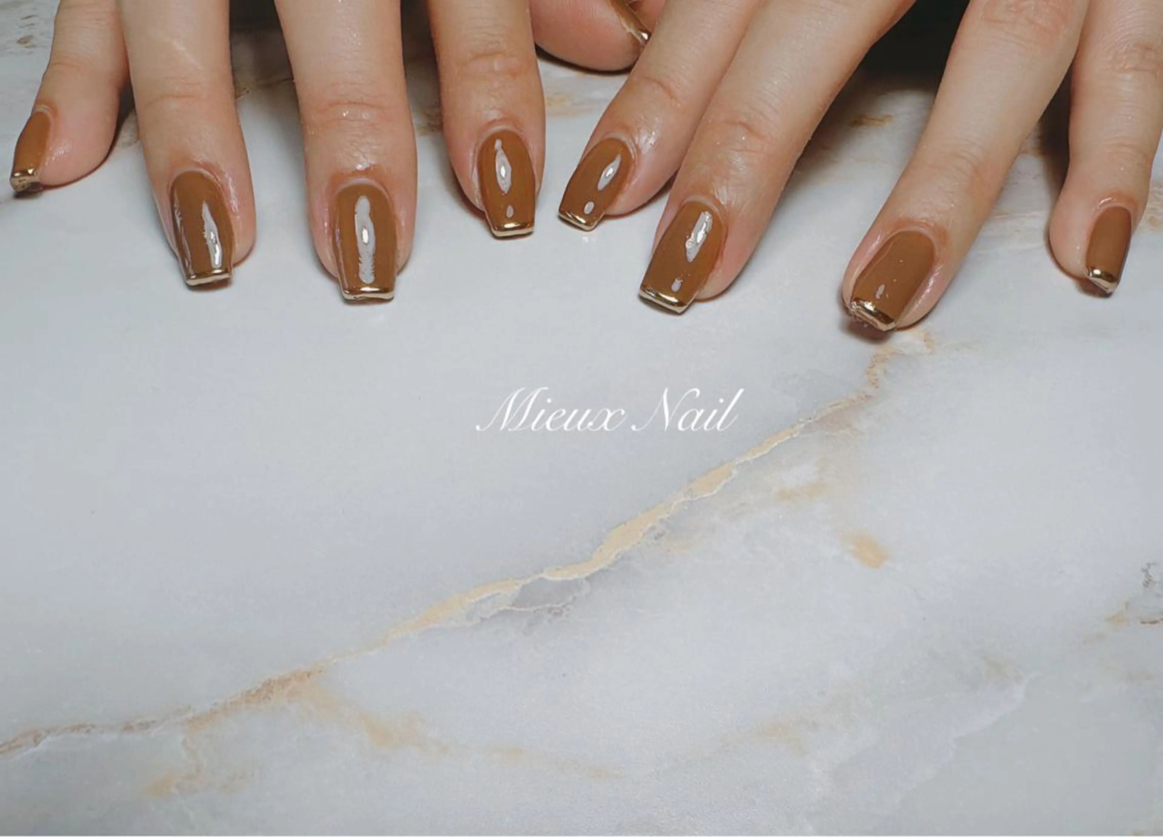 ネイル ブルー フレンチネイル ミラーネイル ニュアンスネイル シンプルネイル ハンドネイル 市川 麻衣子のネイルデザイン