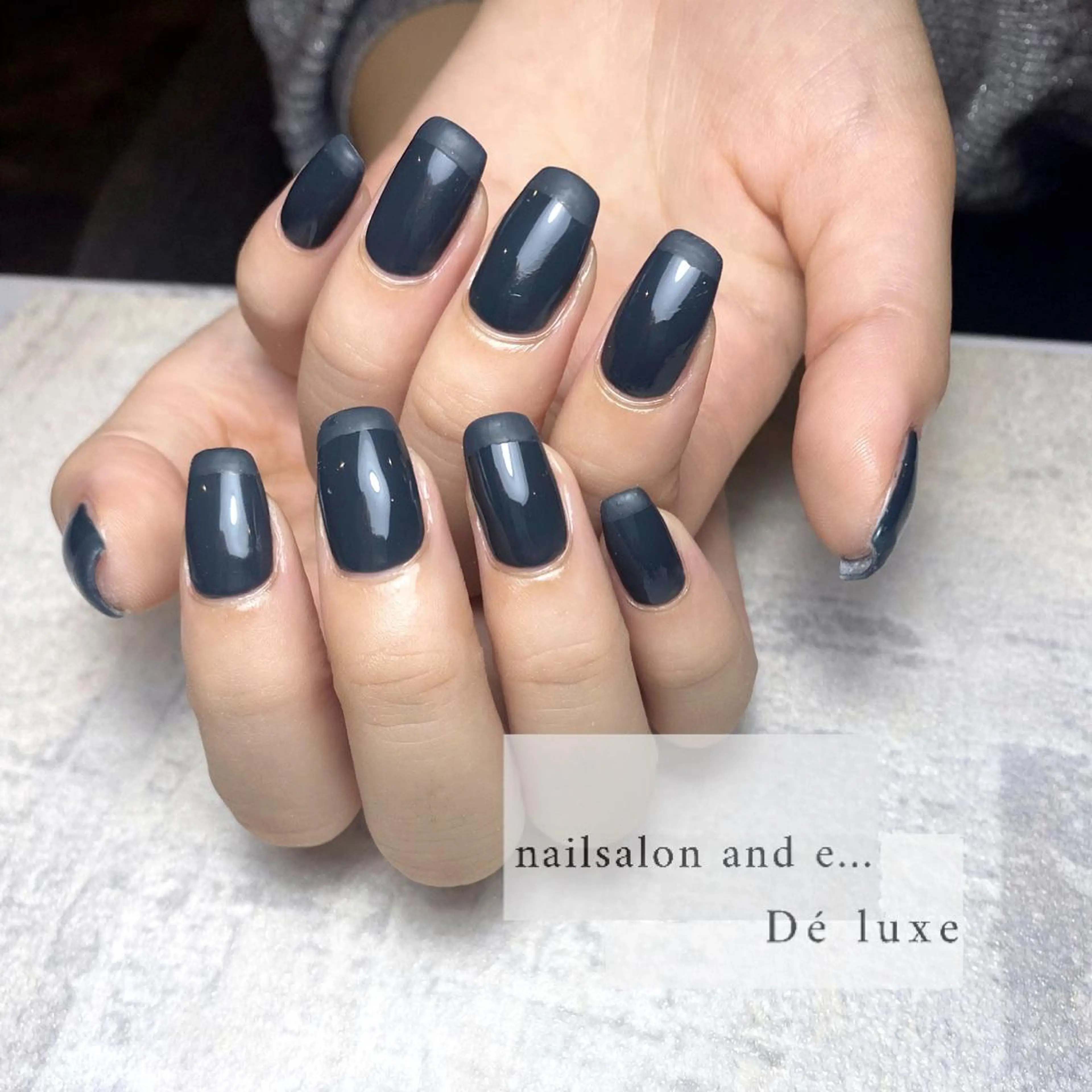 ネイル フレンチネイル ジェルネイル マットネイル ミラーネイル ネイビー nailsalon mur.のネイルデザイン