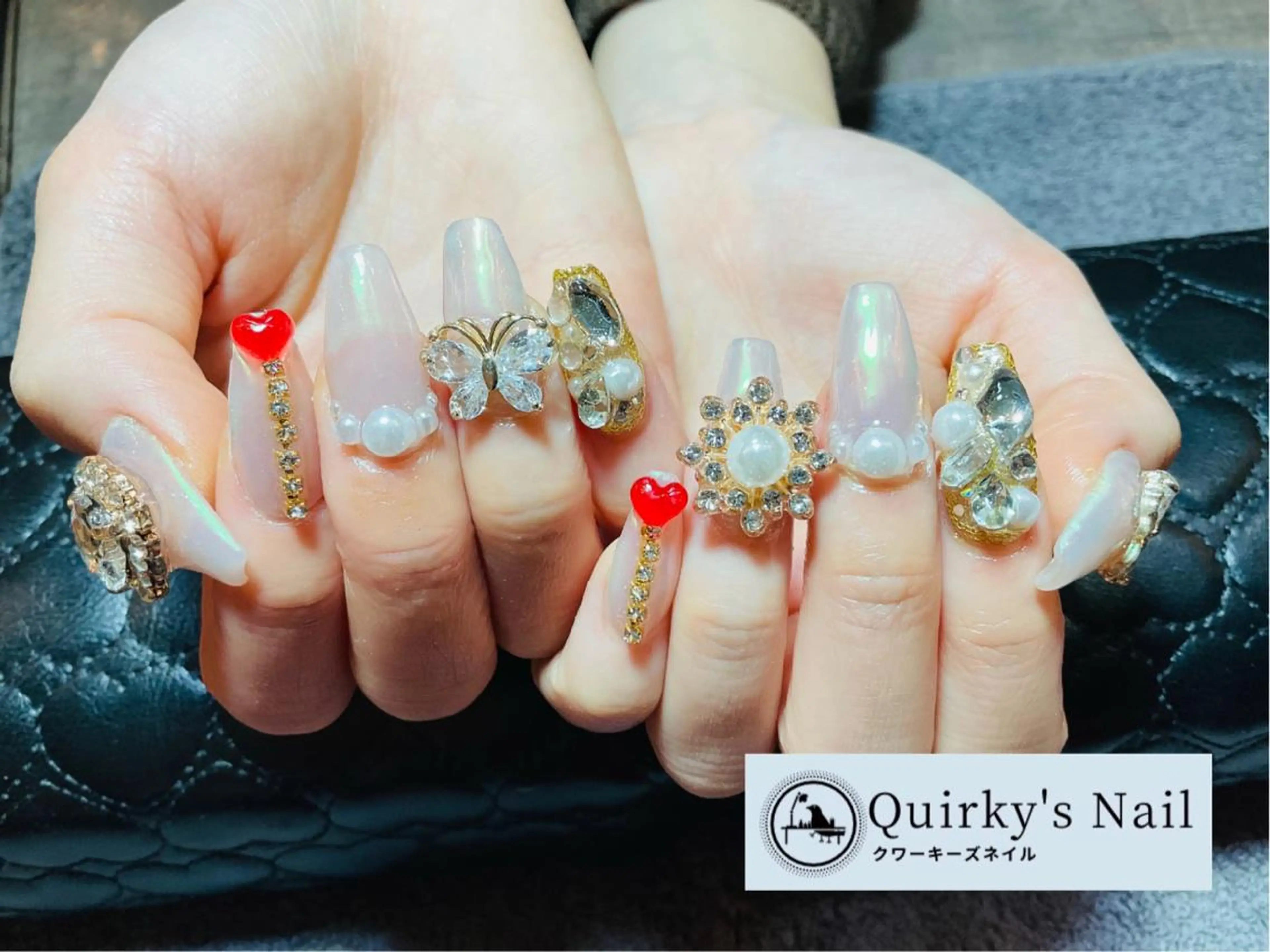 ネイル アートネイル オーロラネイル ジェルネイル グラデーション ハート Quirky's Nail【栄店】のネイルデザイン
