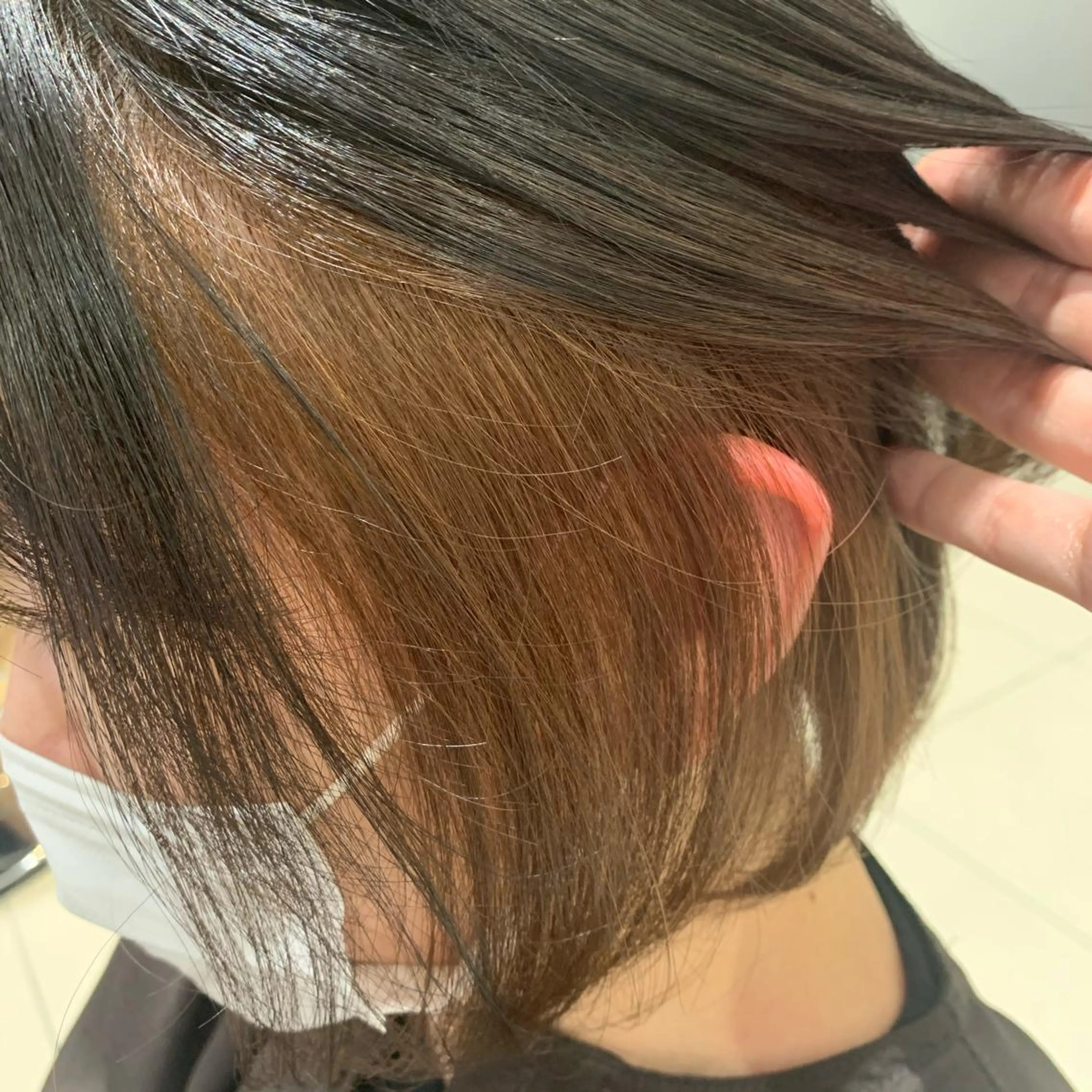 ショート カラー ベージュカラー インナーカラー ミルクティーベージュ 松永 らりっさのヘアスタイル