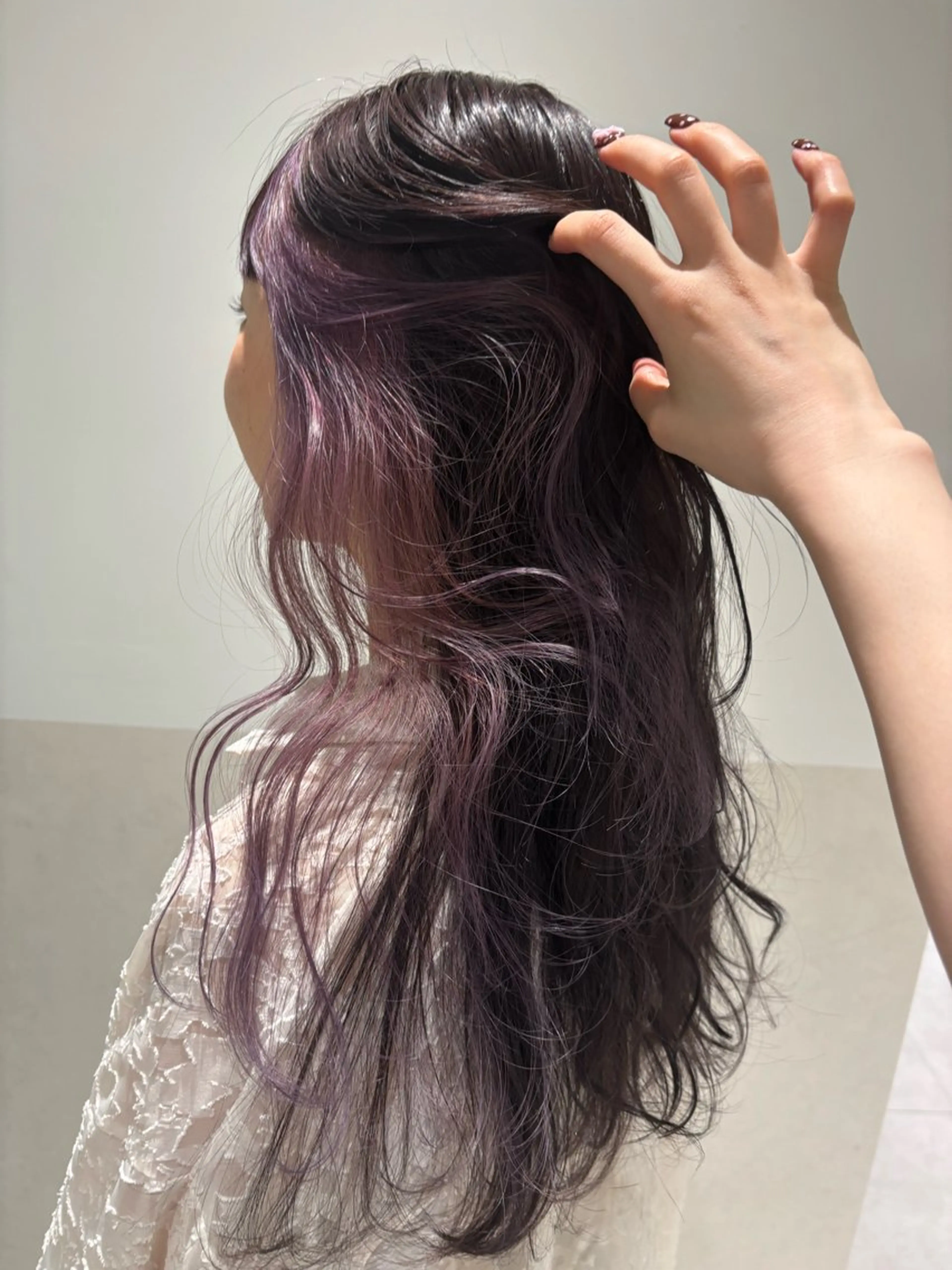ロング カラー パーマ ヘアアレンジ ラベンダーカラー ピンクカラー ピンクラベンダー カット ヘアカラー トリートメント ヘッドスパ ヘアセット 押切 響　のヘアスタイル
